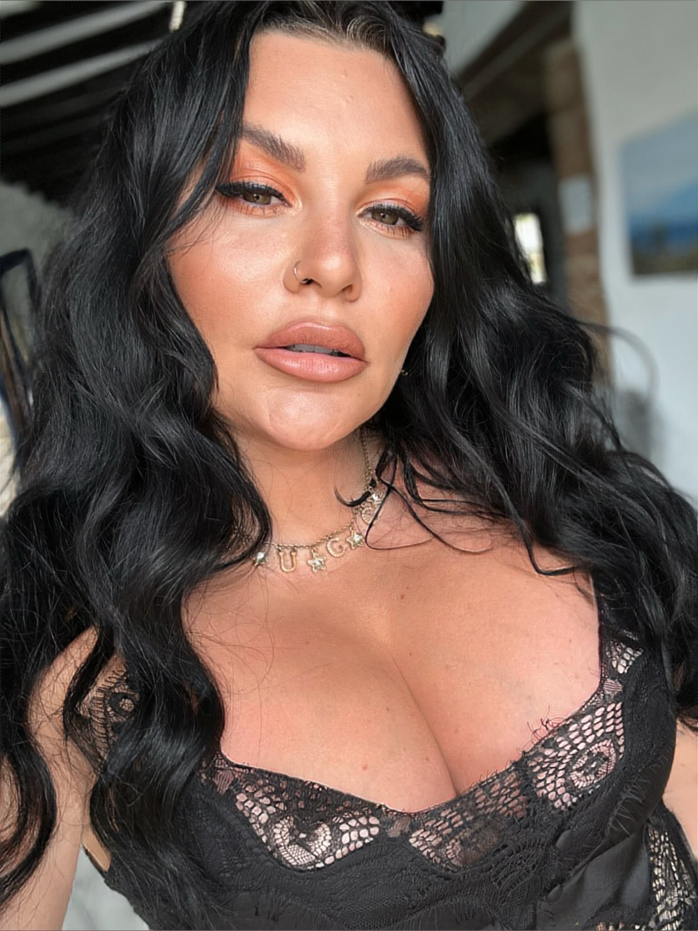 THE SISSY HOTEL 🏨 🌸