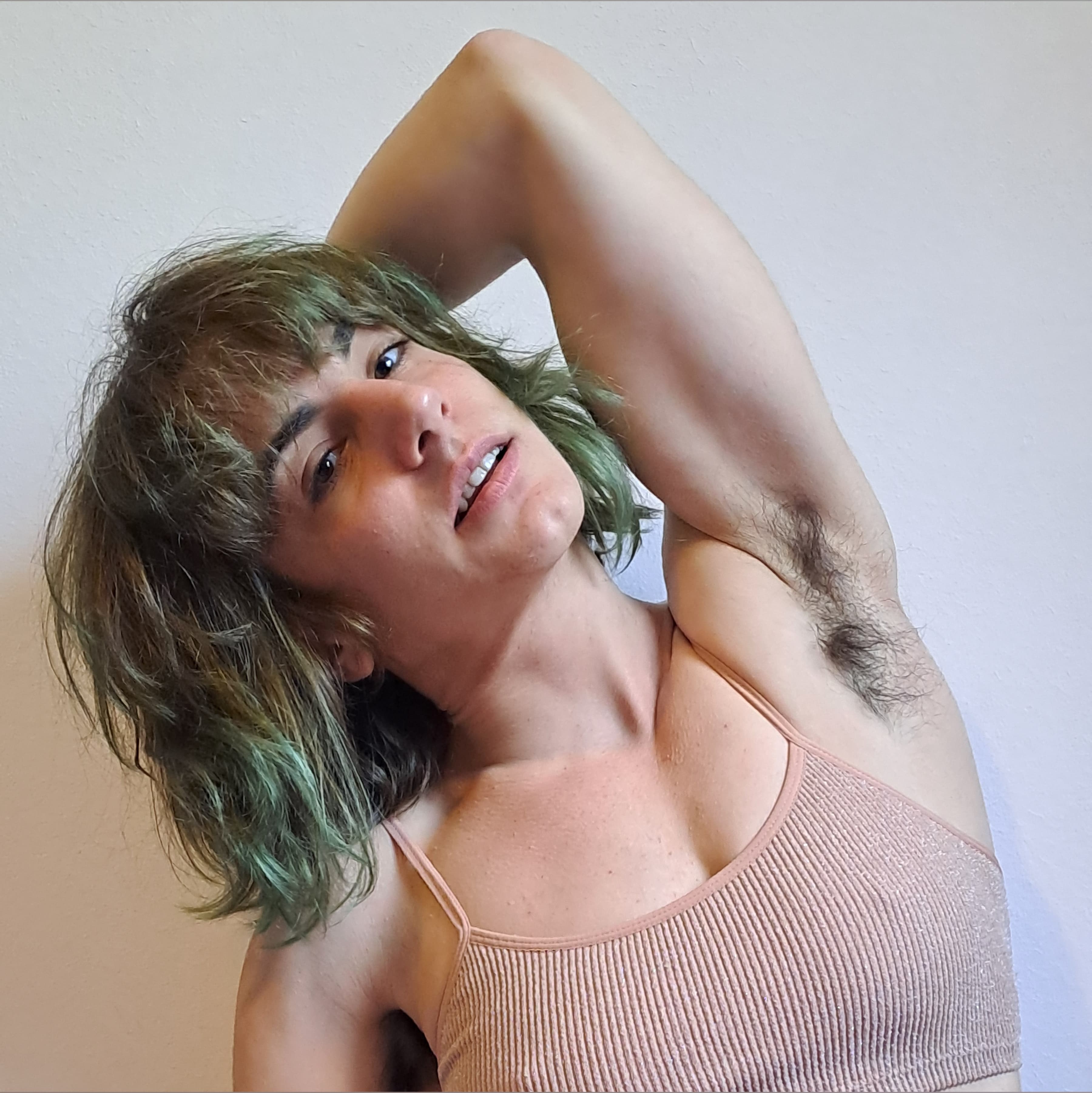 Aragne Spicy ❤️‍🔥 hairy muscled big clit