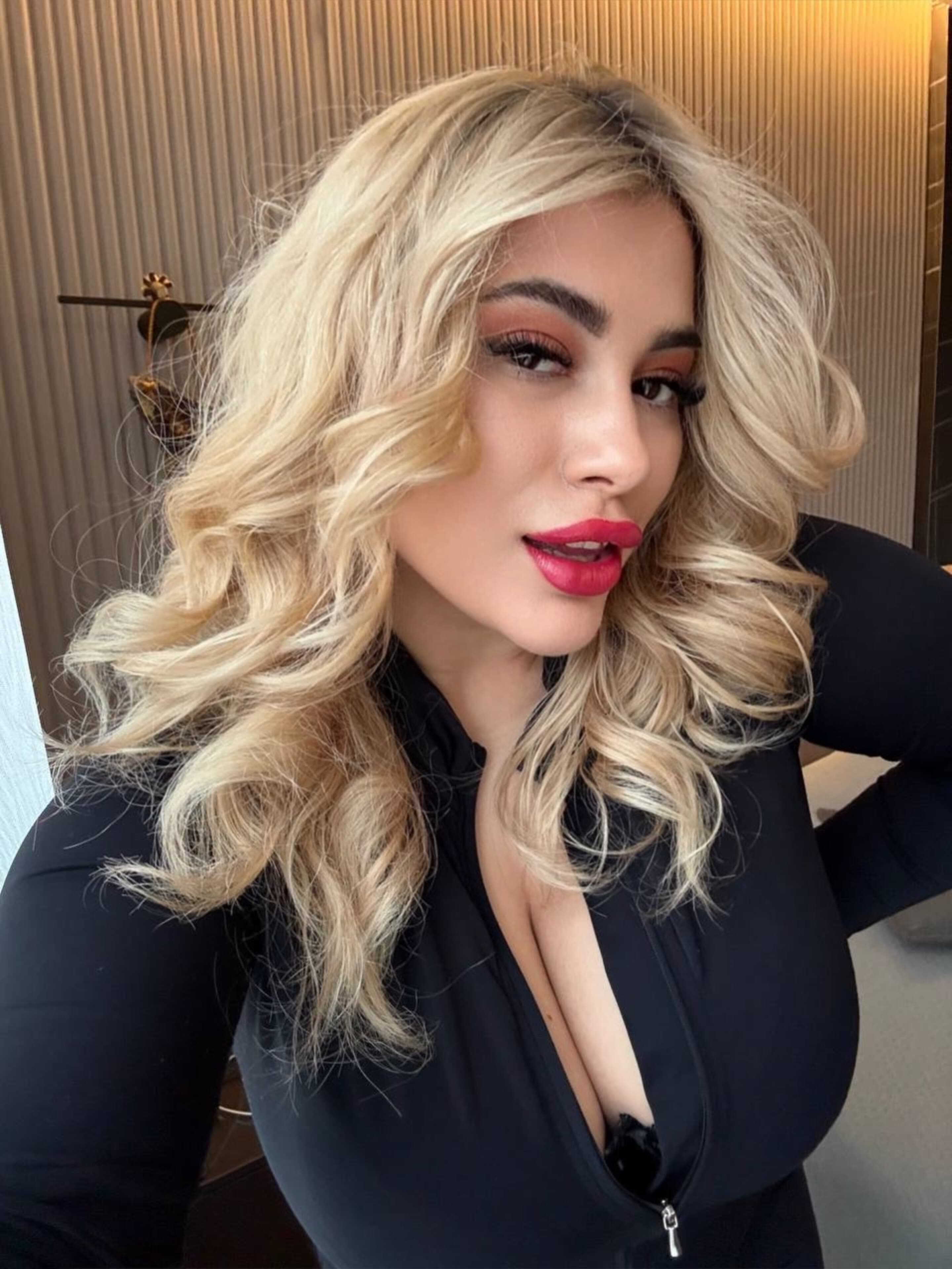 Secrets of Alpine Gold 🔞