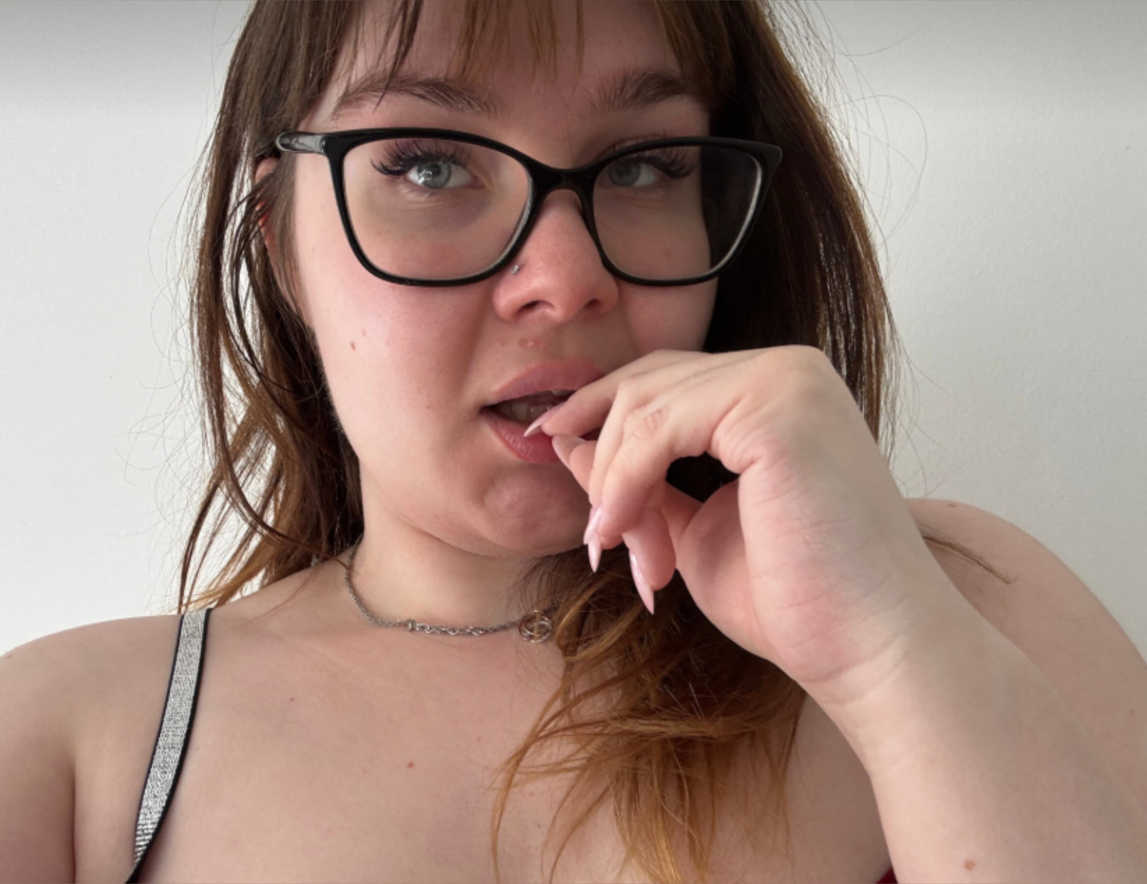 😈 Naughty Chubby Nixie Sin 😈