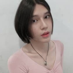 C i n Q u e e N z . 👑