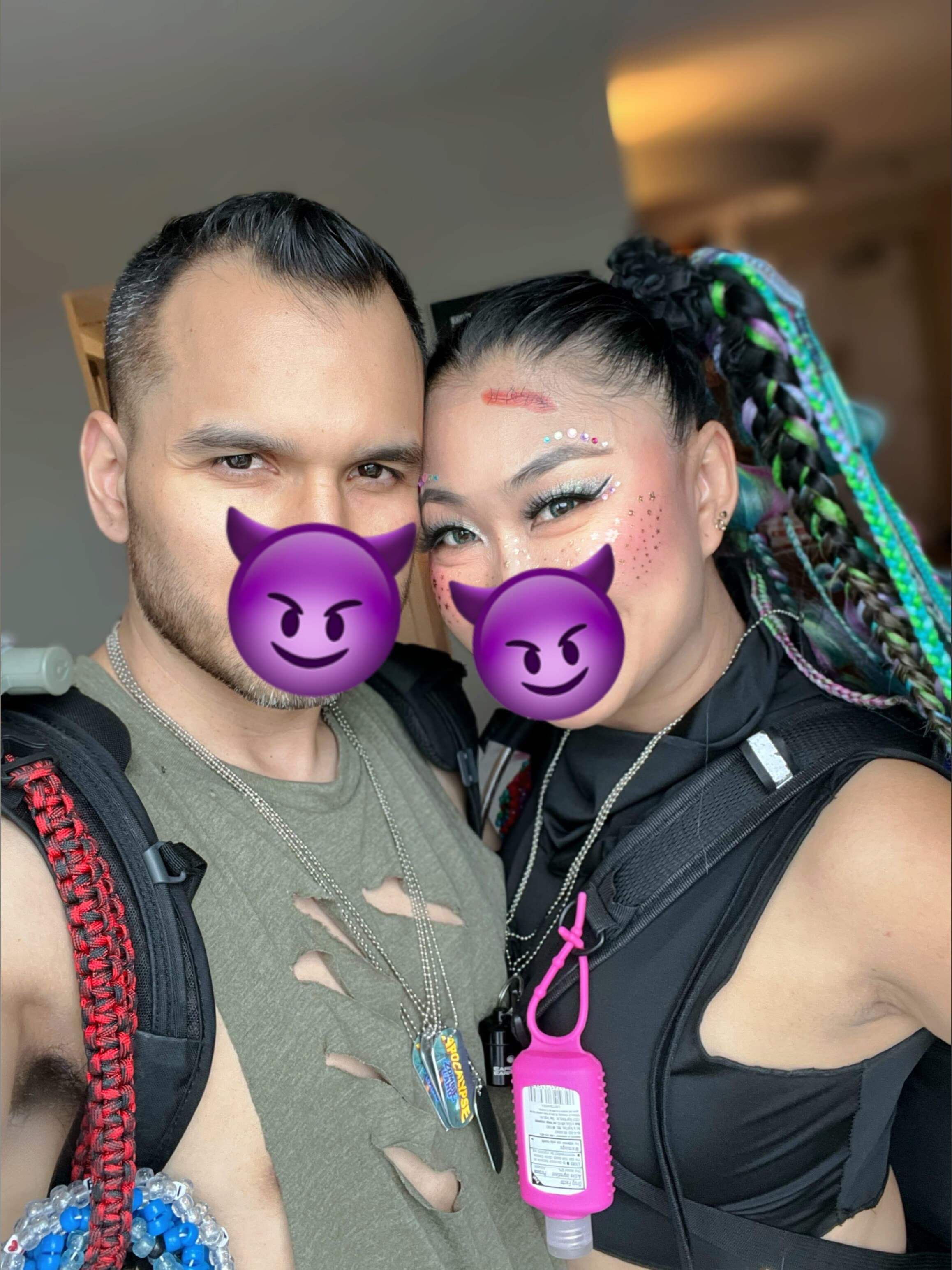 AznBubbles and Iam.kosmik Free Page