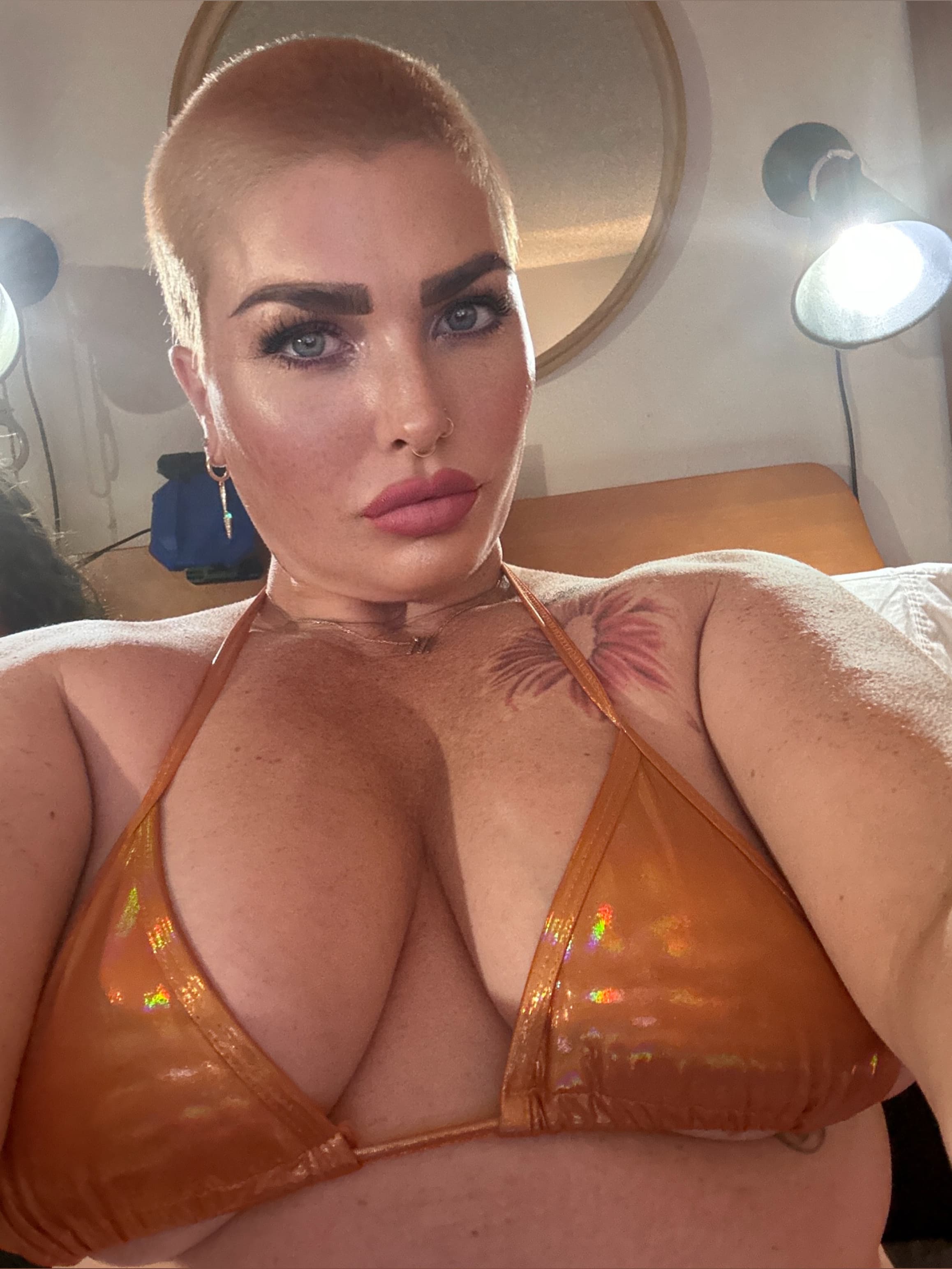 Hot Step Mom🌿🤍