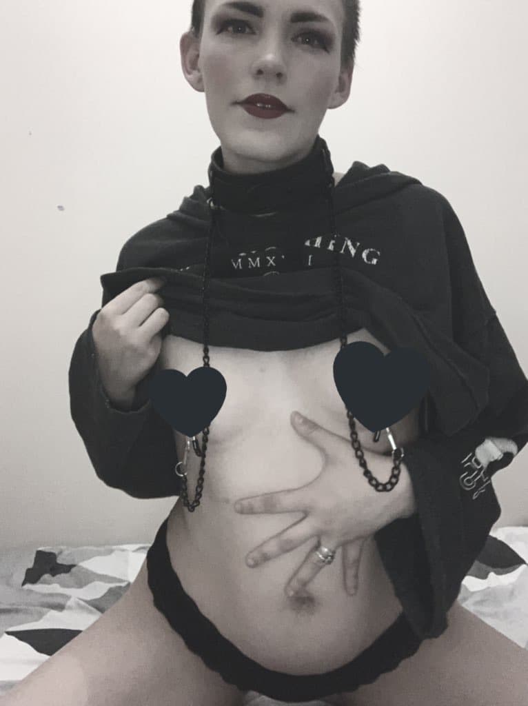 𝔈𝔪𝔢𝔯𝔞𝔩𝔡 𝔓𝔯𝔦𝔫𝔠𝔢