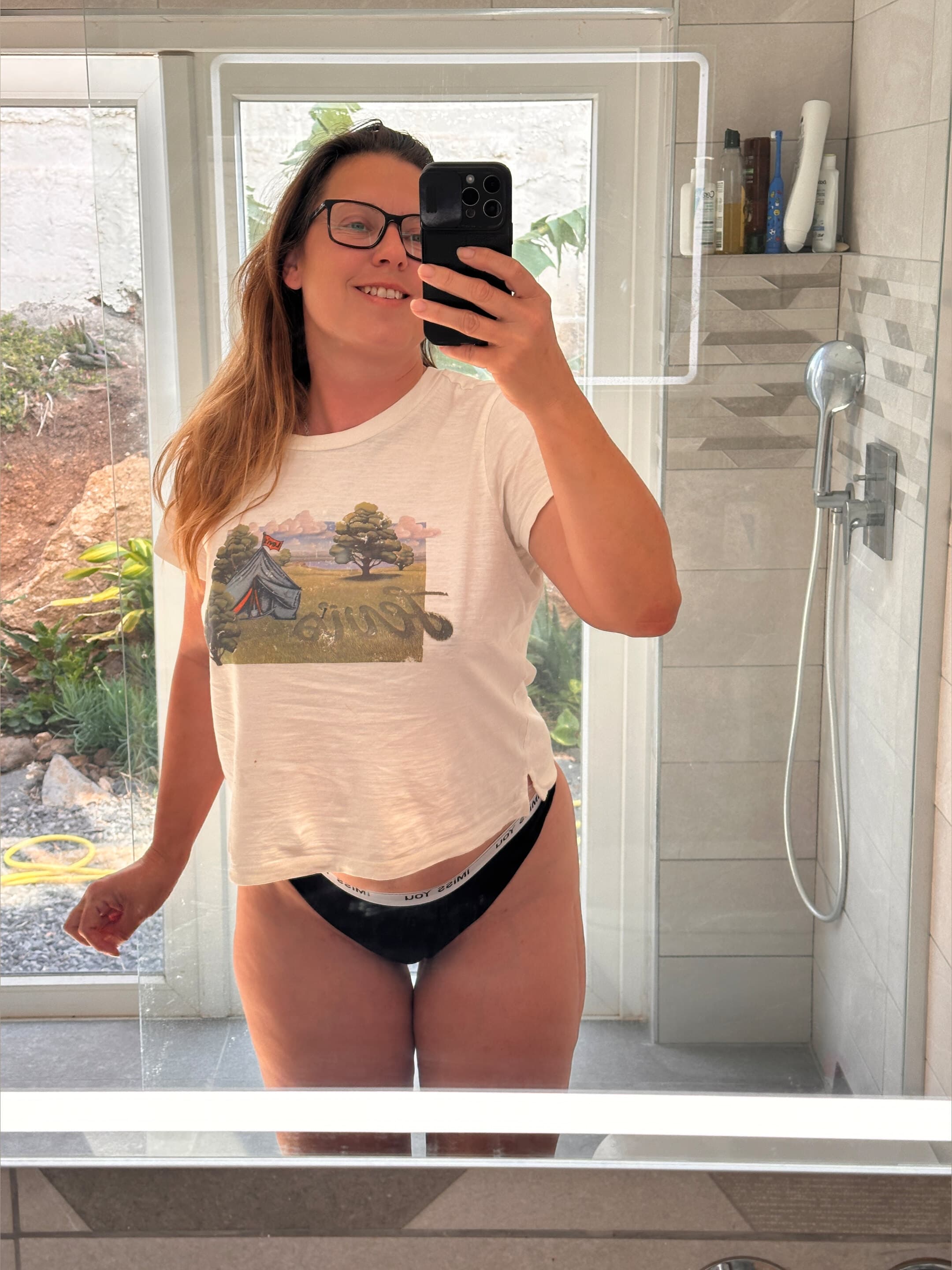 Emily 50 and single ❤️