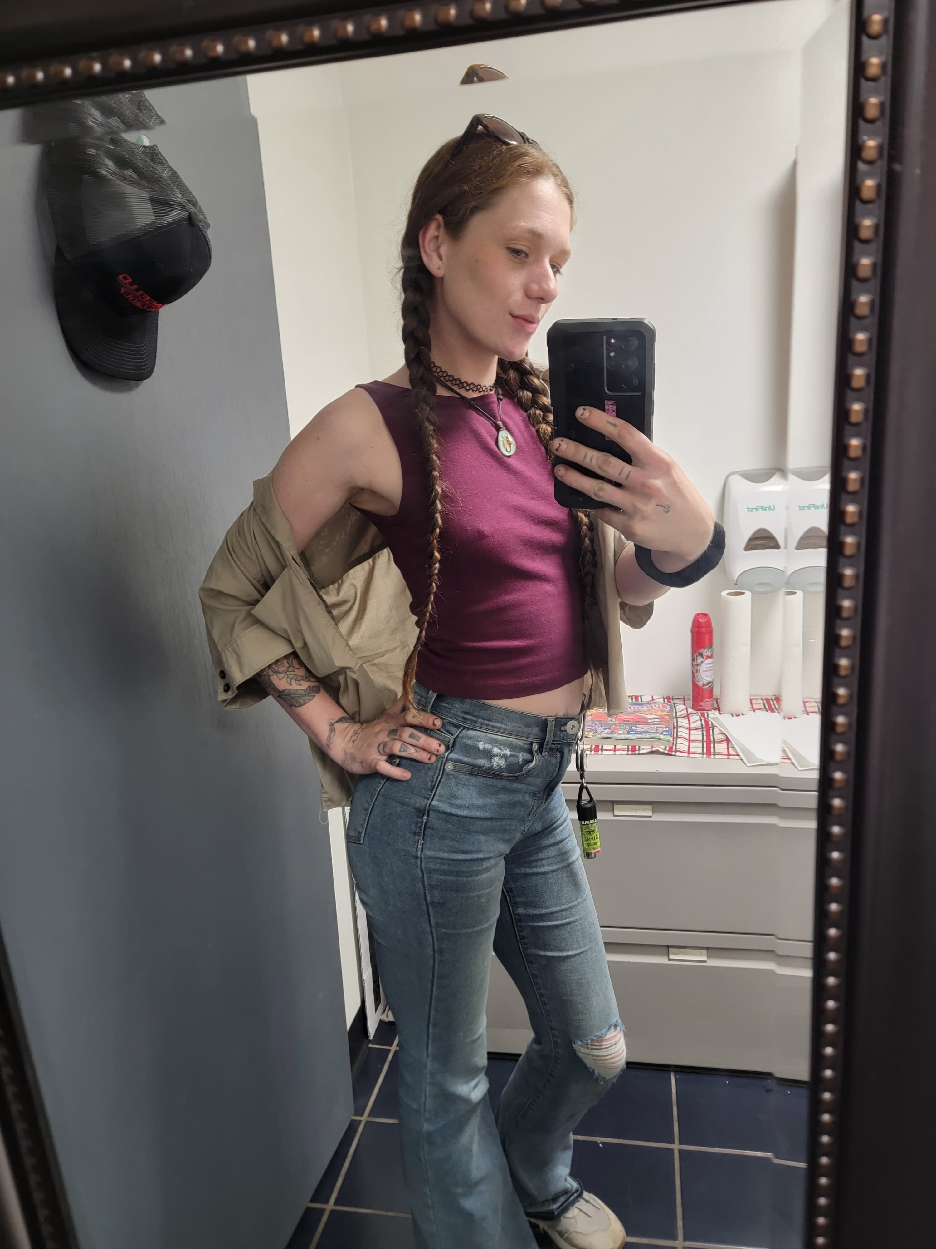 Hairy Mommy Mandy FREE