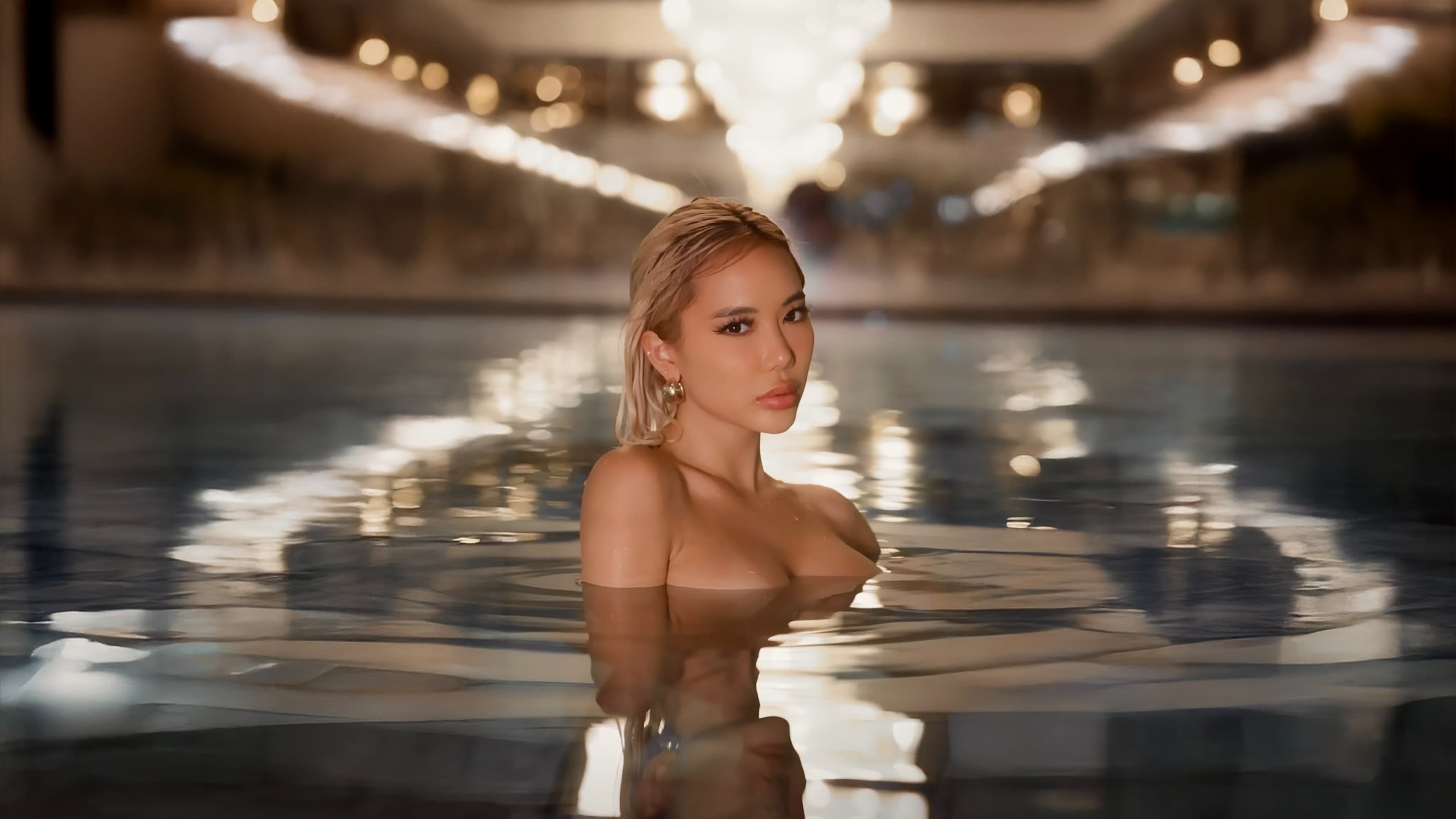 GimmeMo 🤸🏼‍♀️ RATED #1 ASIAN ⭐️