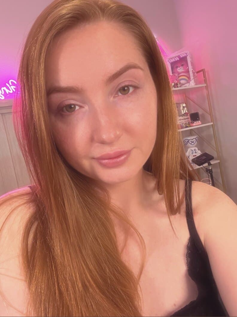 Ginger Wilde 🩷 follow vip