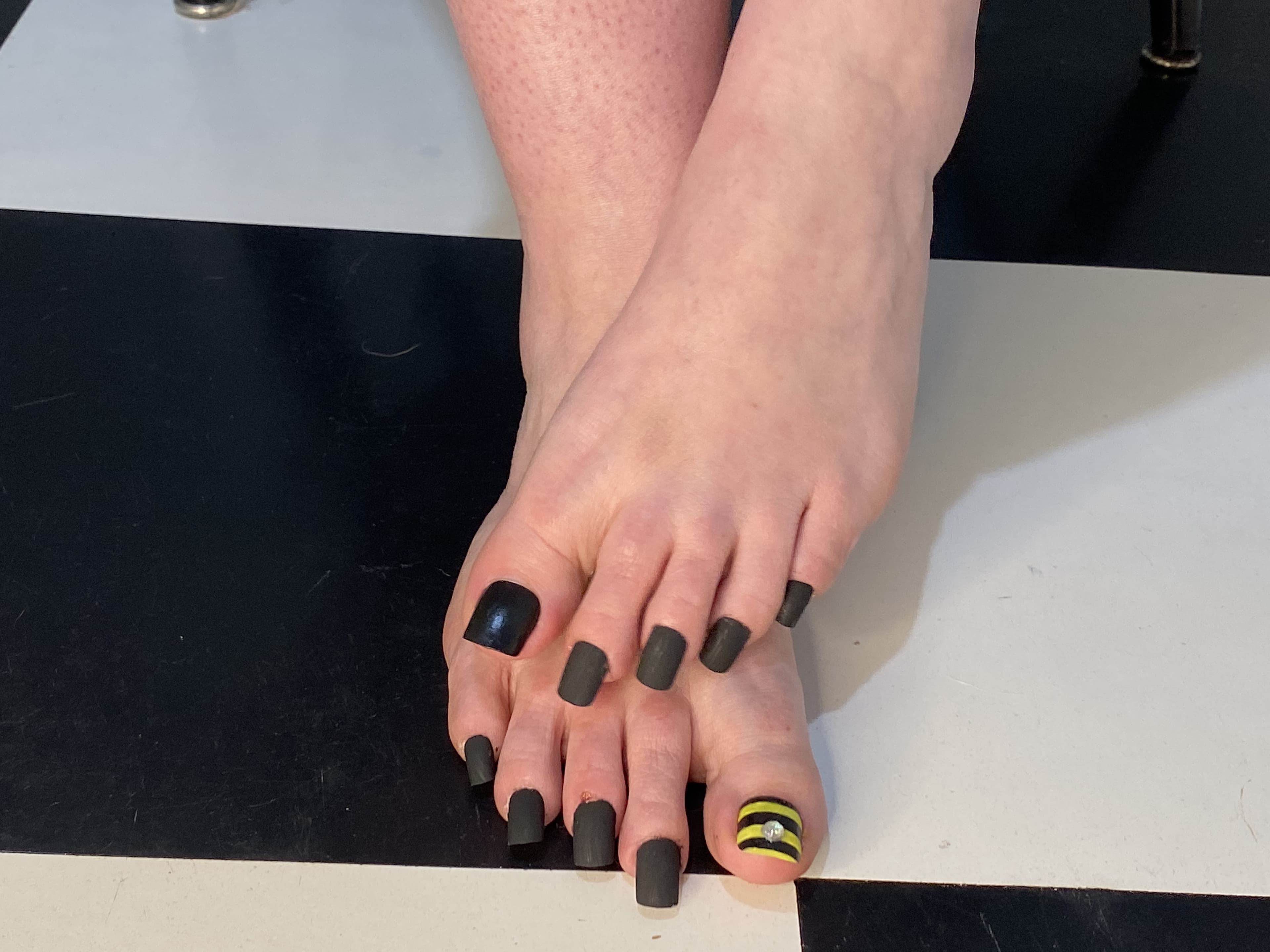 Honey Gables Premium