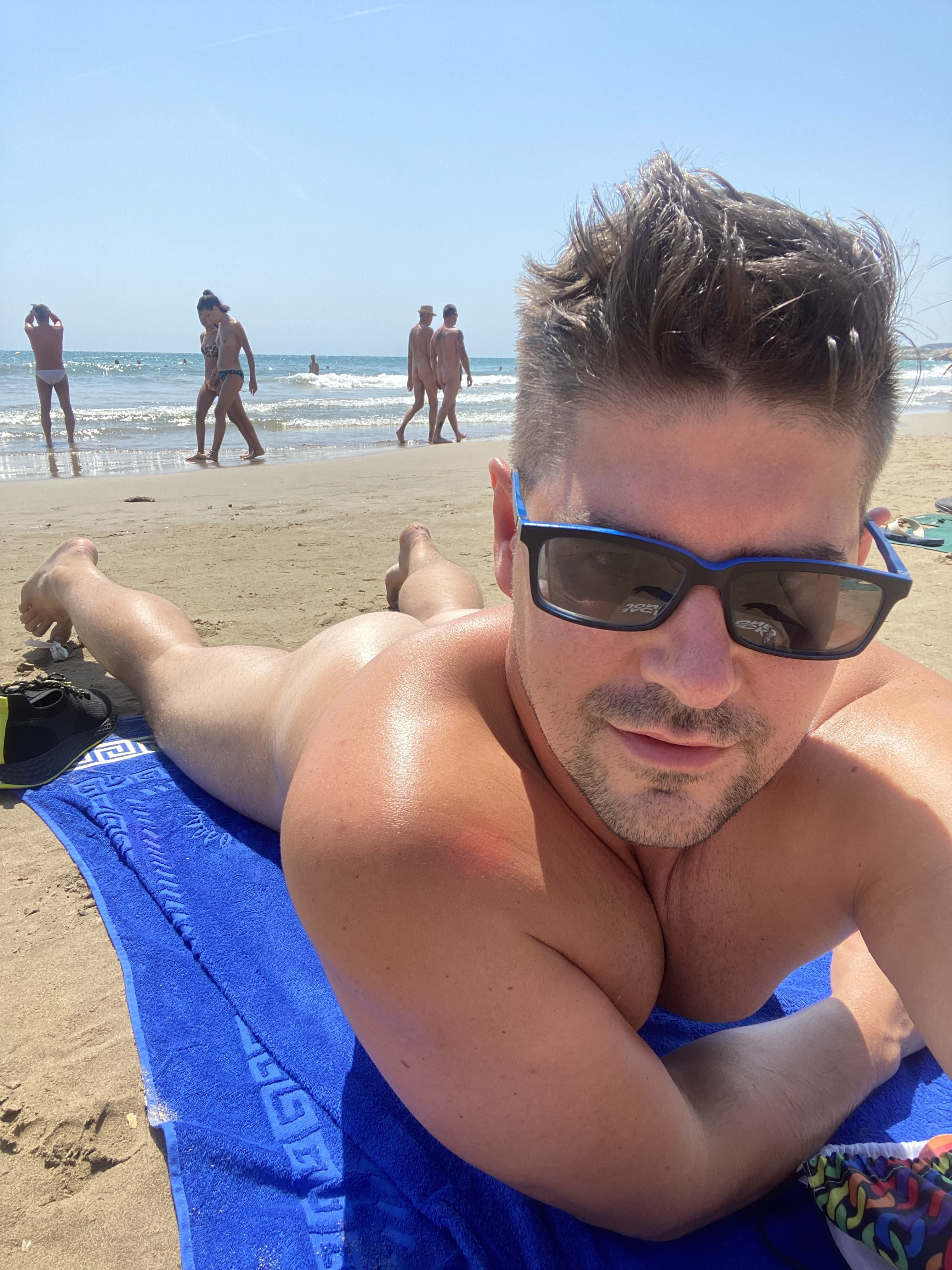 Hot gay content 😈💦⭐️