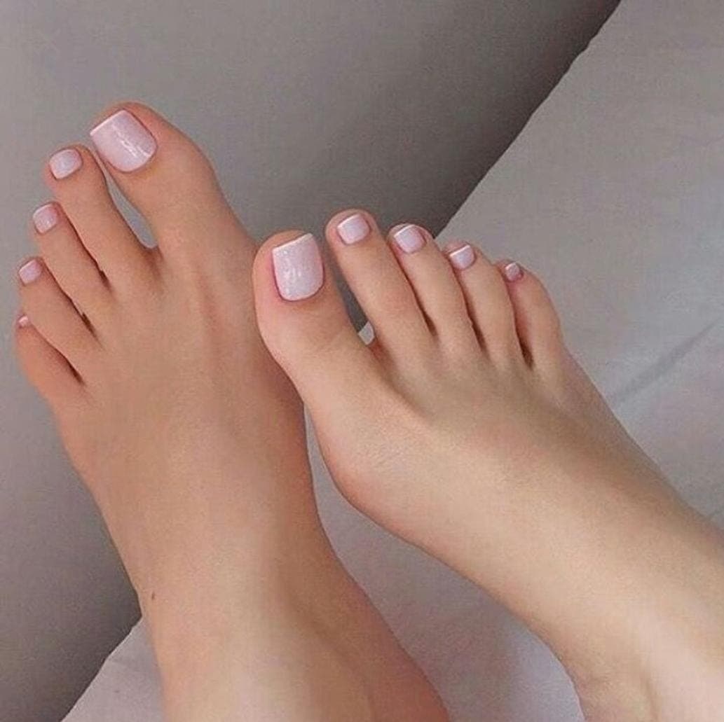 Feet 🩷👣