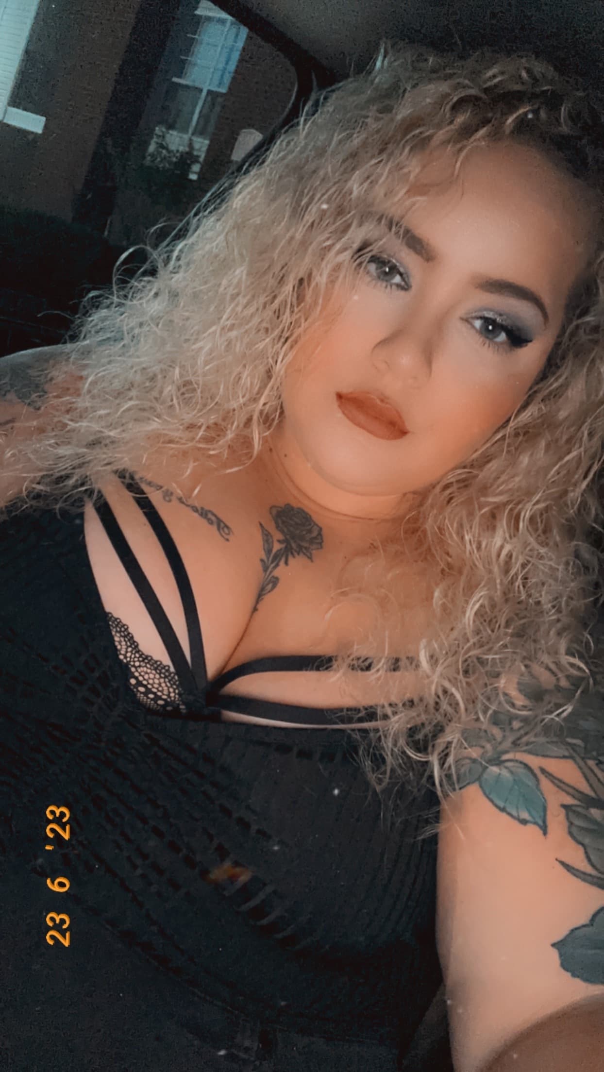 ᑭᑌᔕᔕY E͟A͟T͟I͟N͟G͟ ℚ𝕌𝔼𝔼ℕ 👑