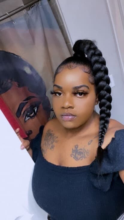 Milkinggoddesss🖤⛓️