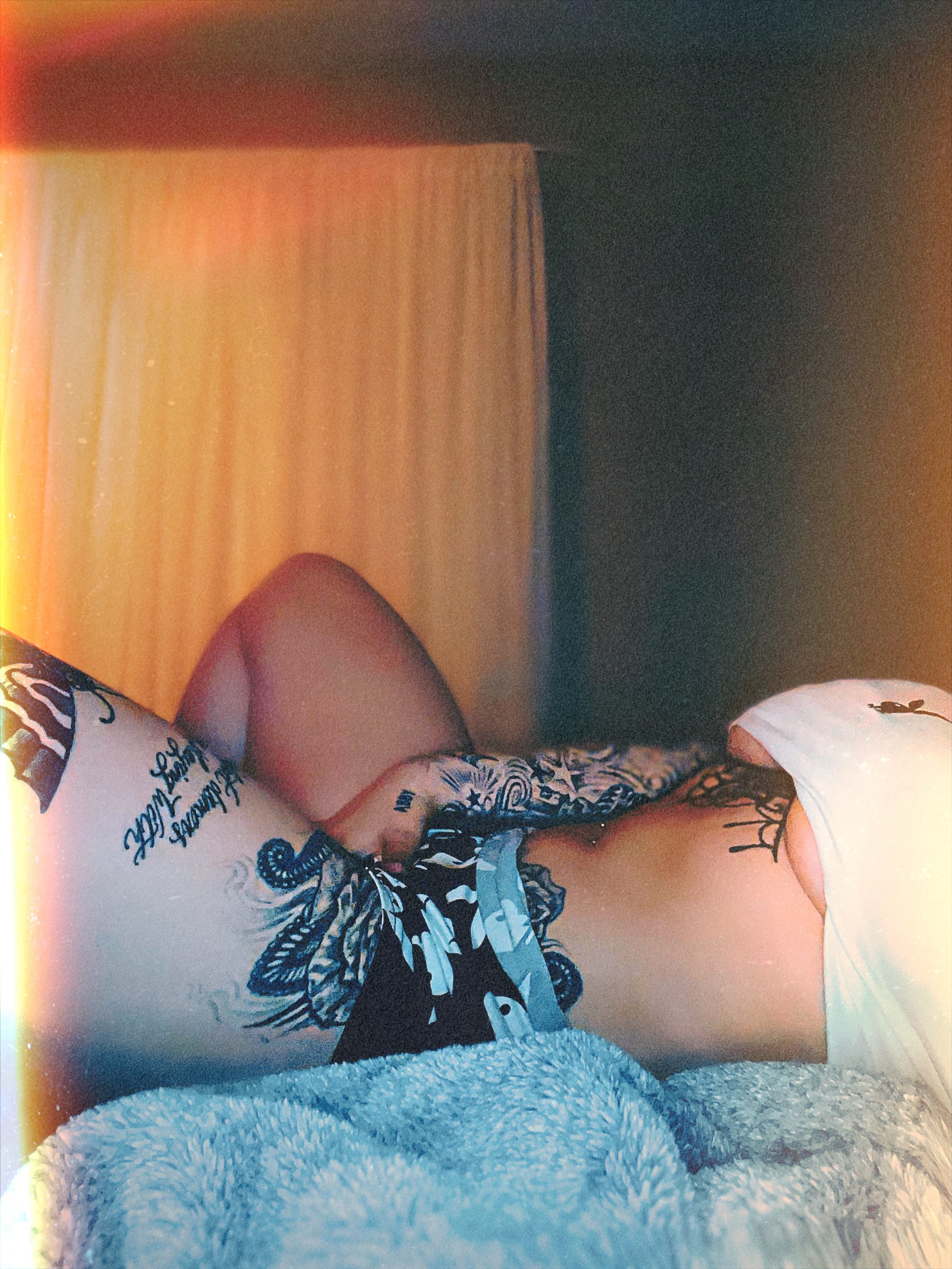 𝐅𝐀𝐍𝐍 𝐘 ☿