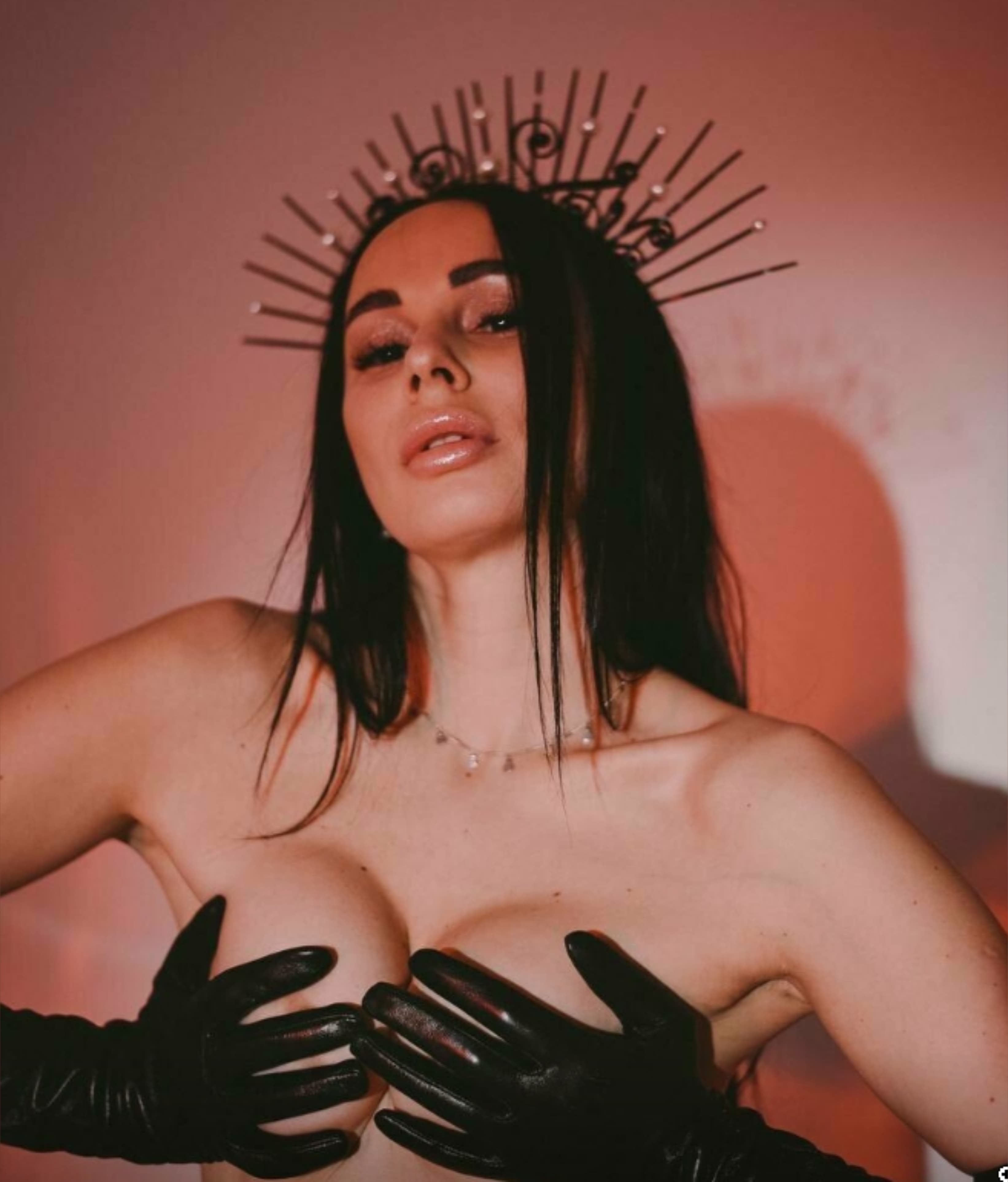 𝐊𝐢𝐫𝐚 🍓