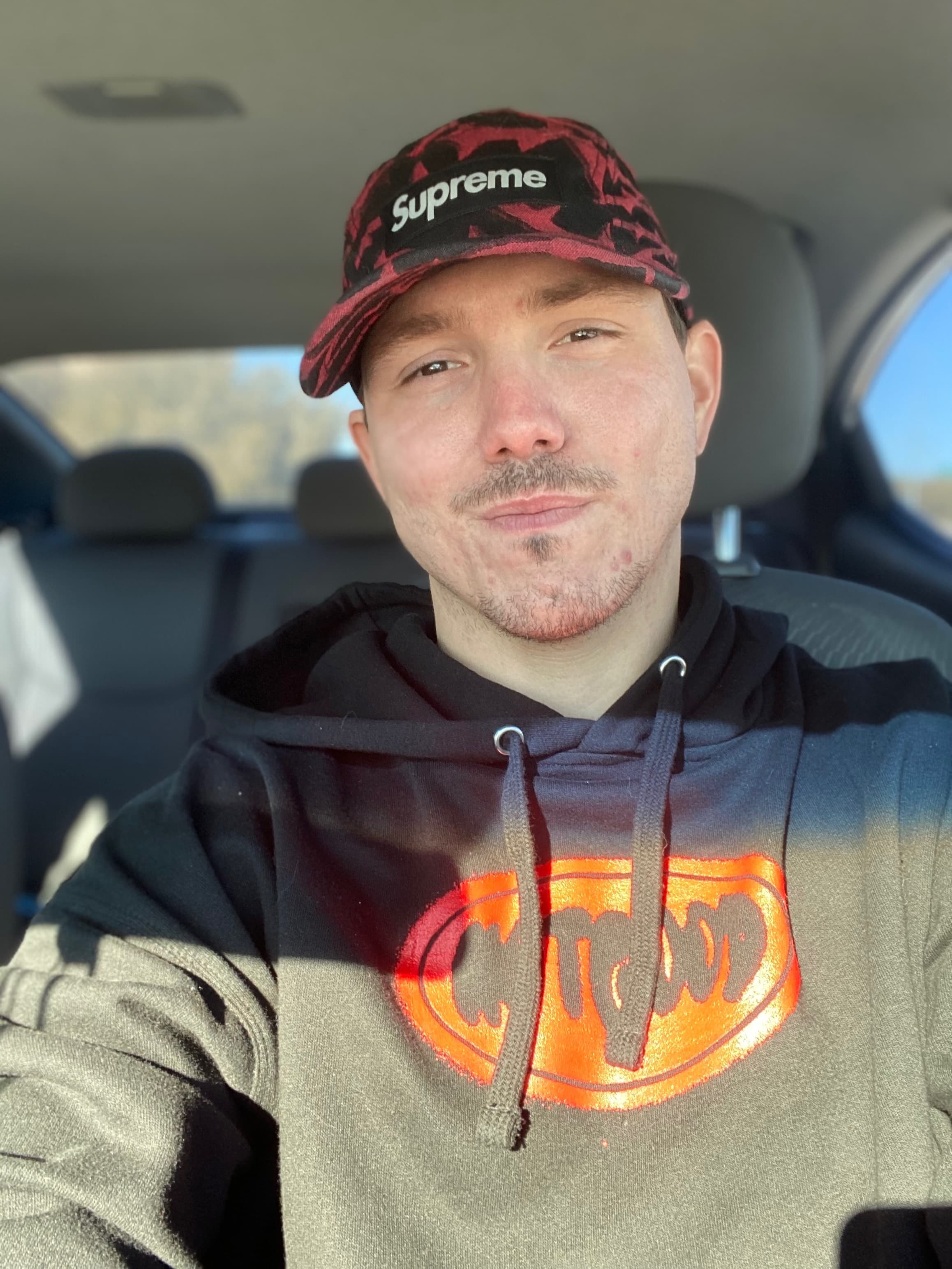 𝕵𝖚𝖘𝖙𝖆𝖓