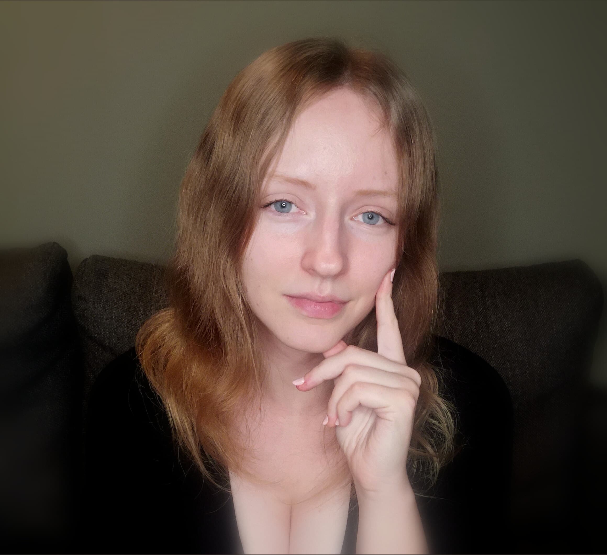 💕 Curvy PAWG Emily 💕