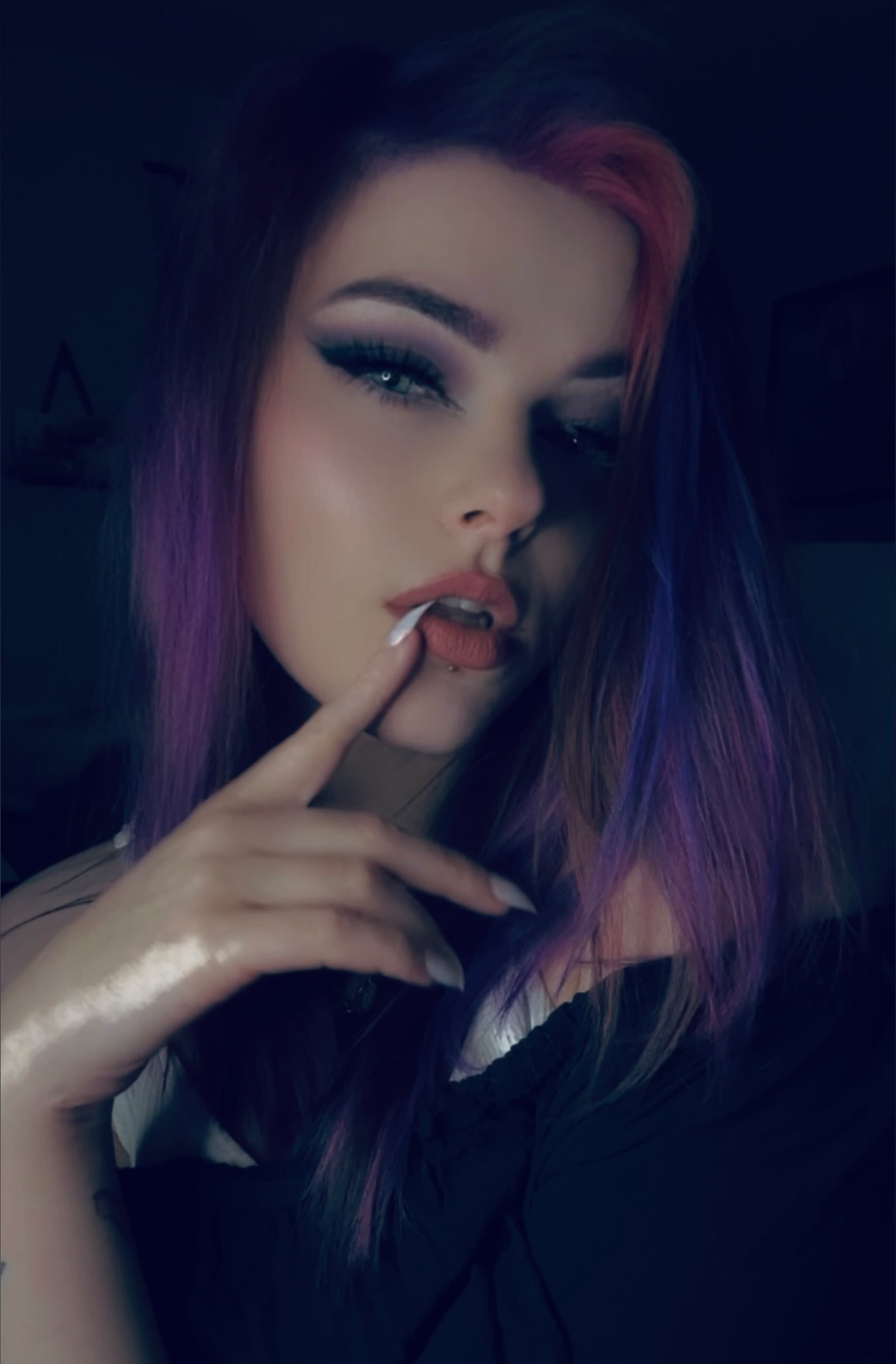 Kitty 🖤 sapphire 💕