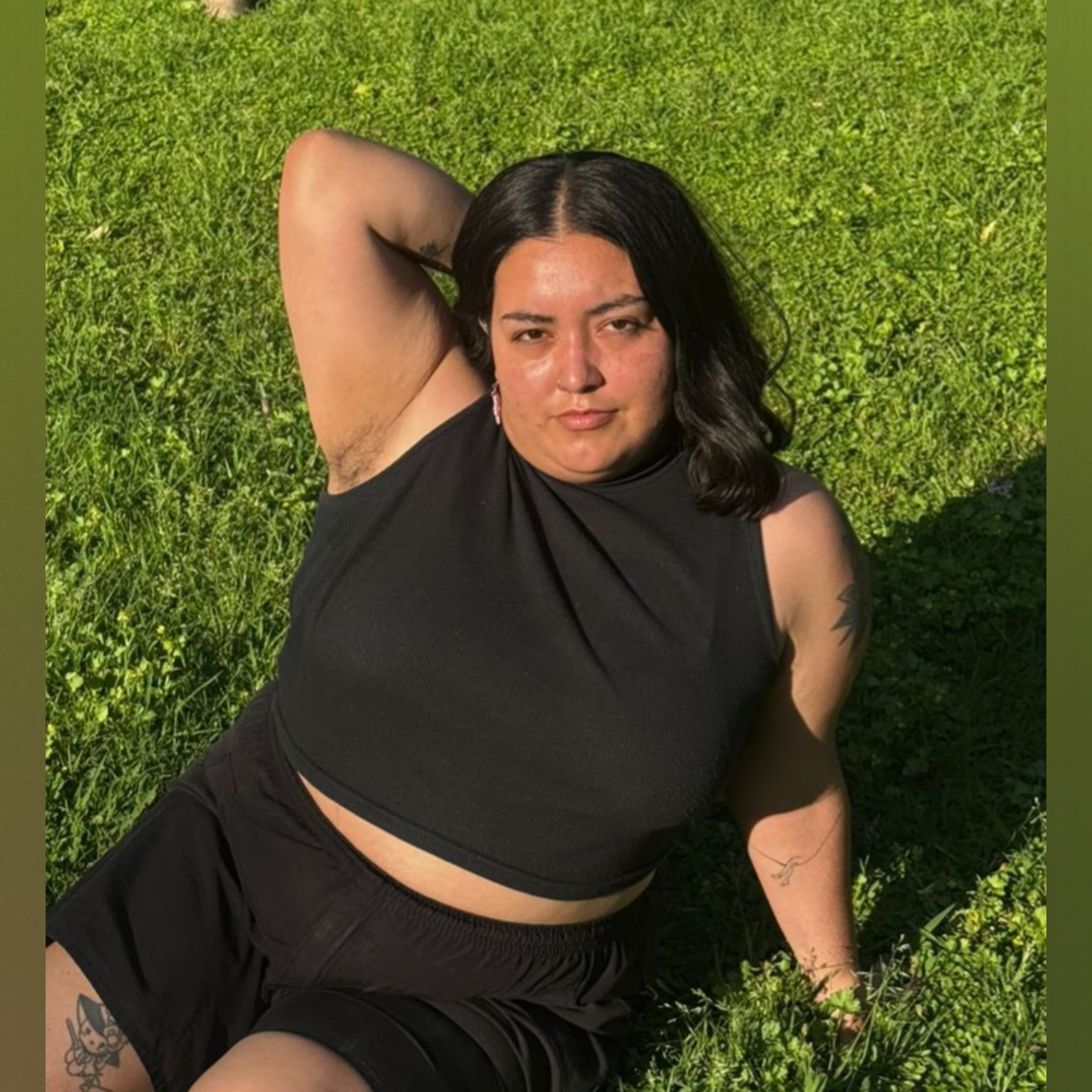 Cherry 🤍 Hairy and natural Goddess ✨️