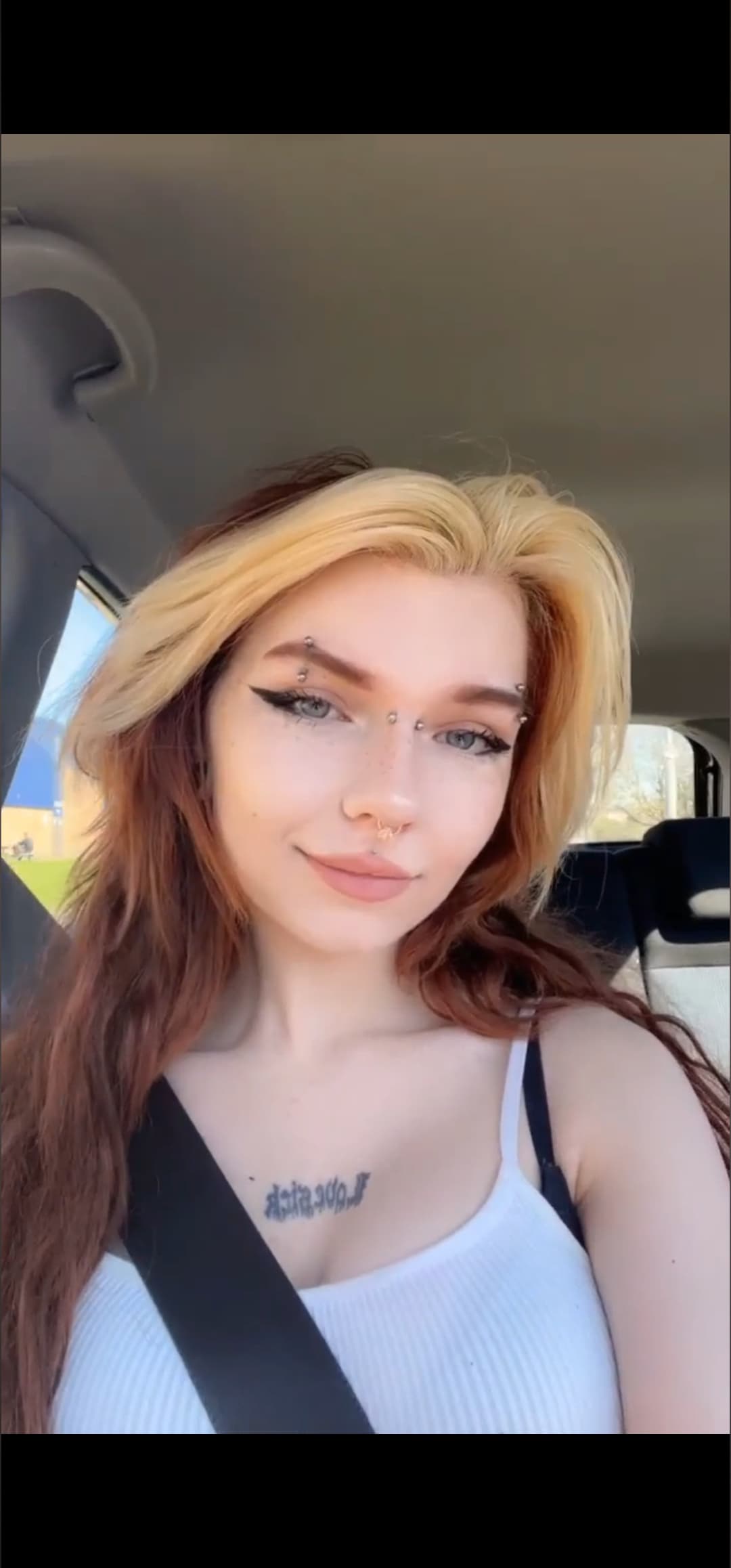 Lizzy Lovesick (Free)