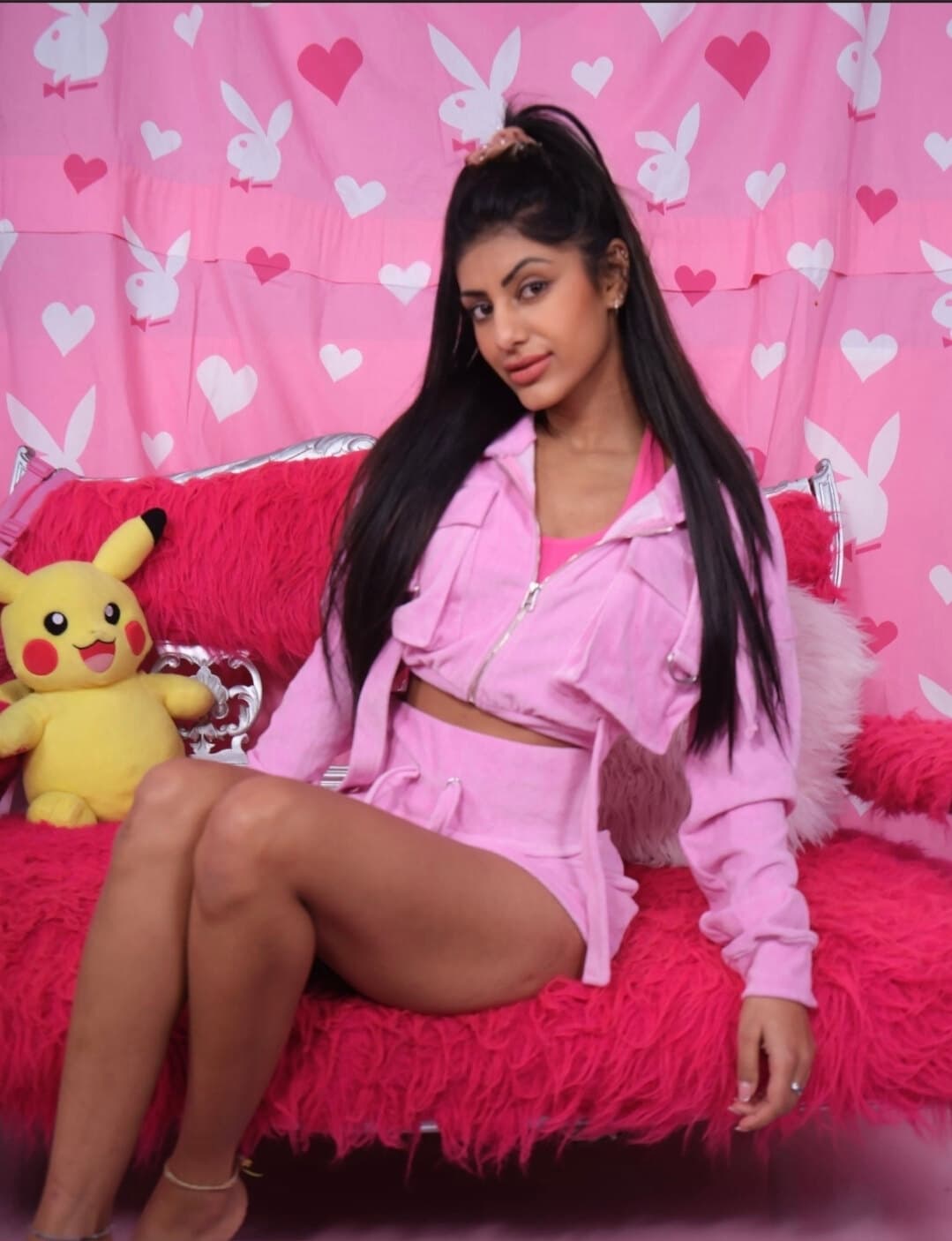 🇬🇧 𝙁𝙍𝙀𝙀 SEXY LIL LOLA 🤭🤭