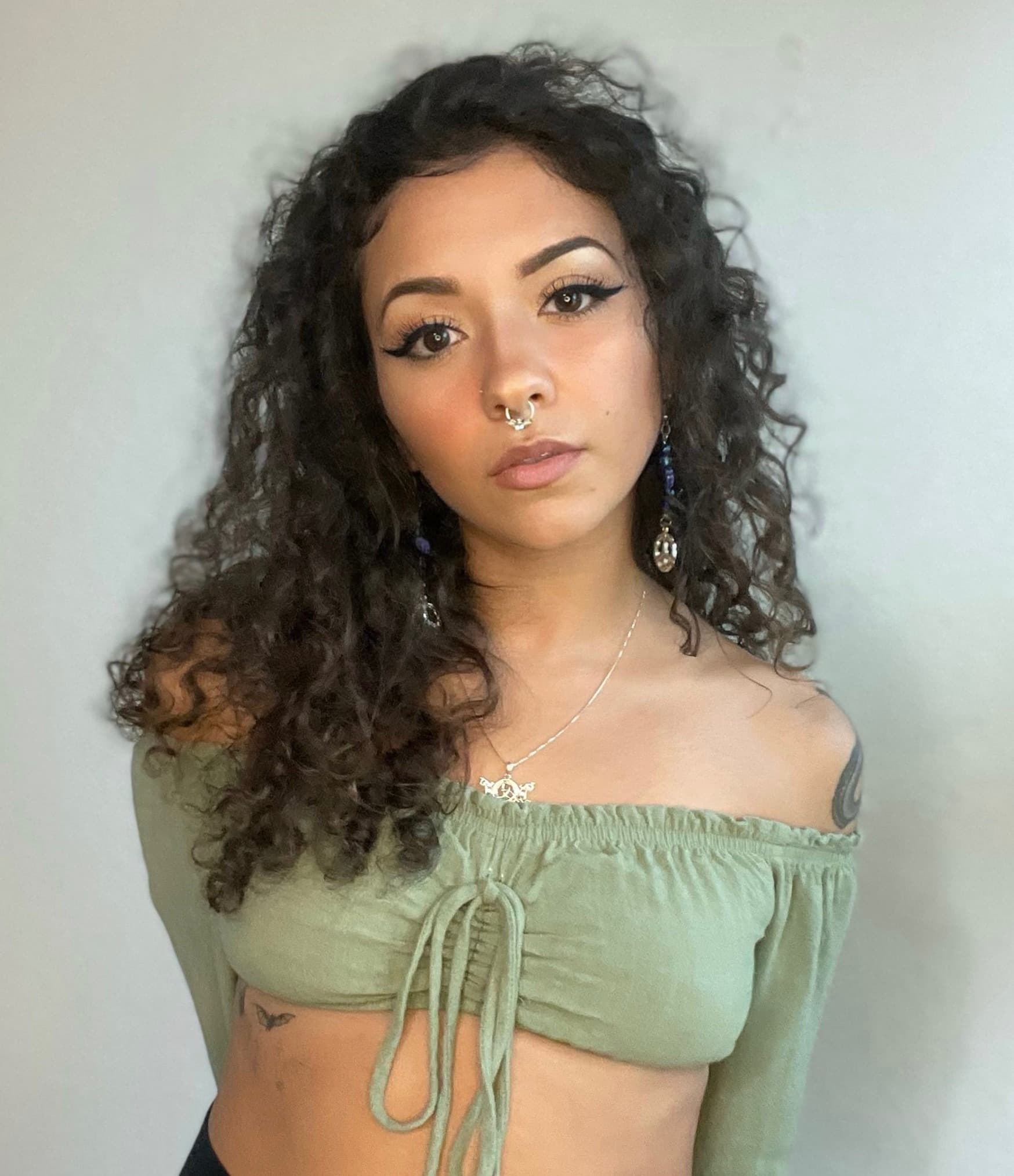 Luna | Ready to play 💚 Online