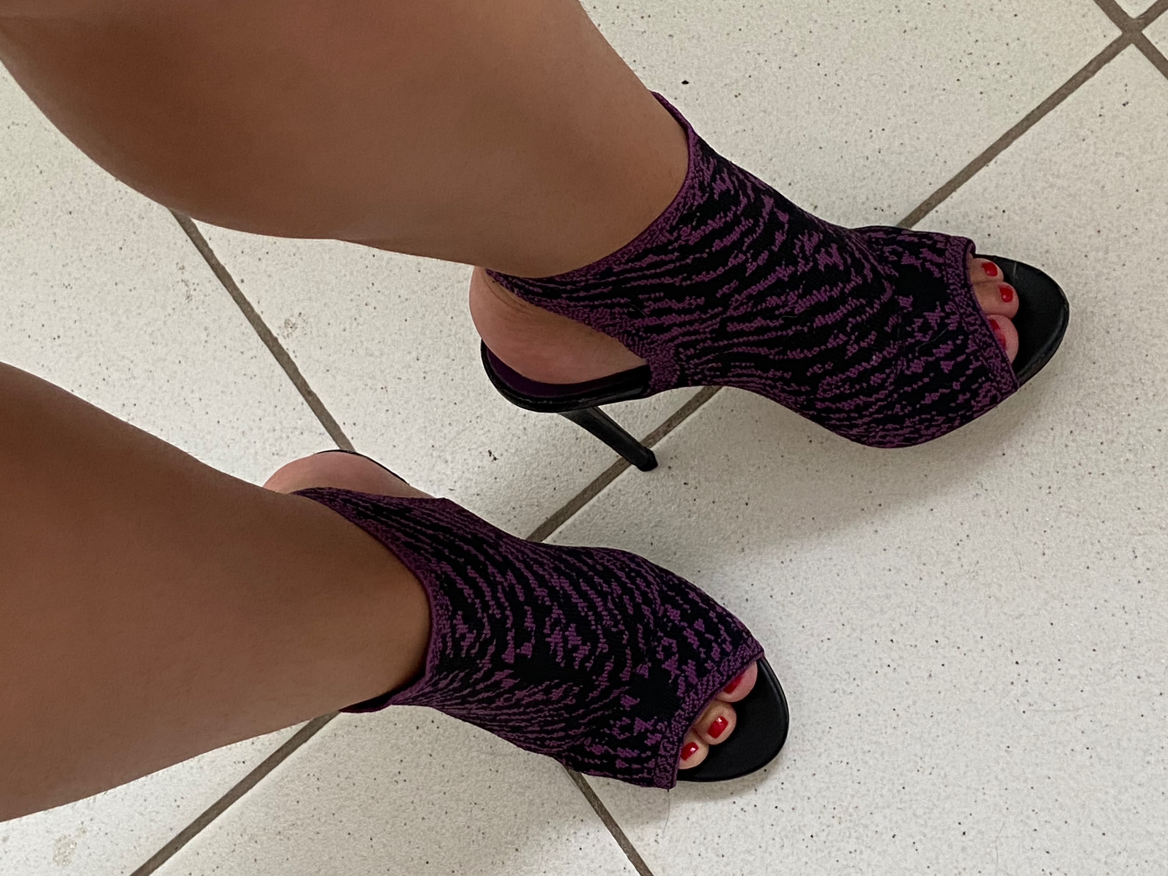 Maju's little foot 👣❤️‍🔥