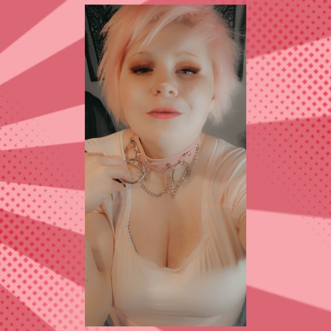 ManicMina | BBW Kinky Geek &amp; E-Girl