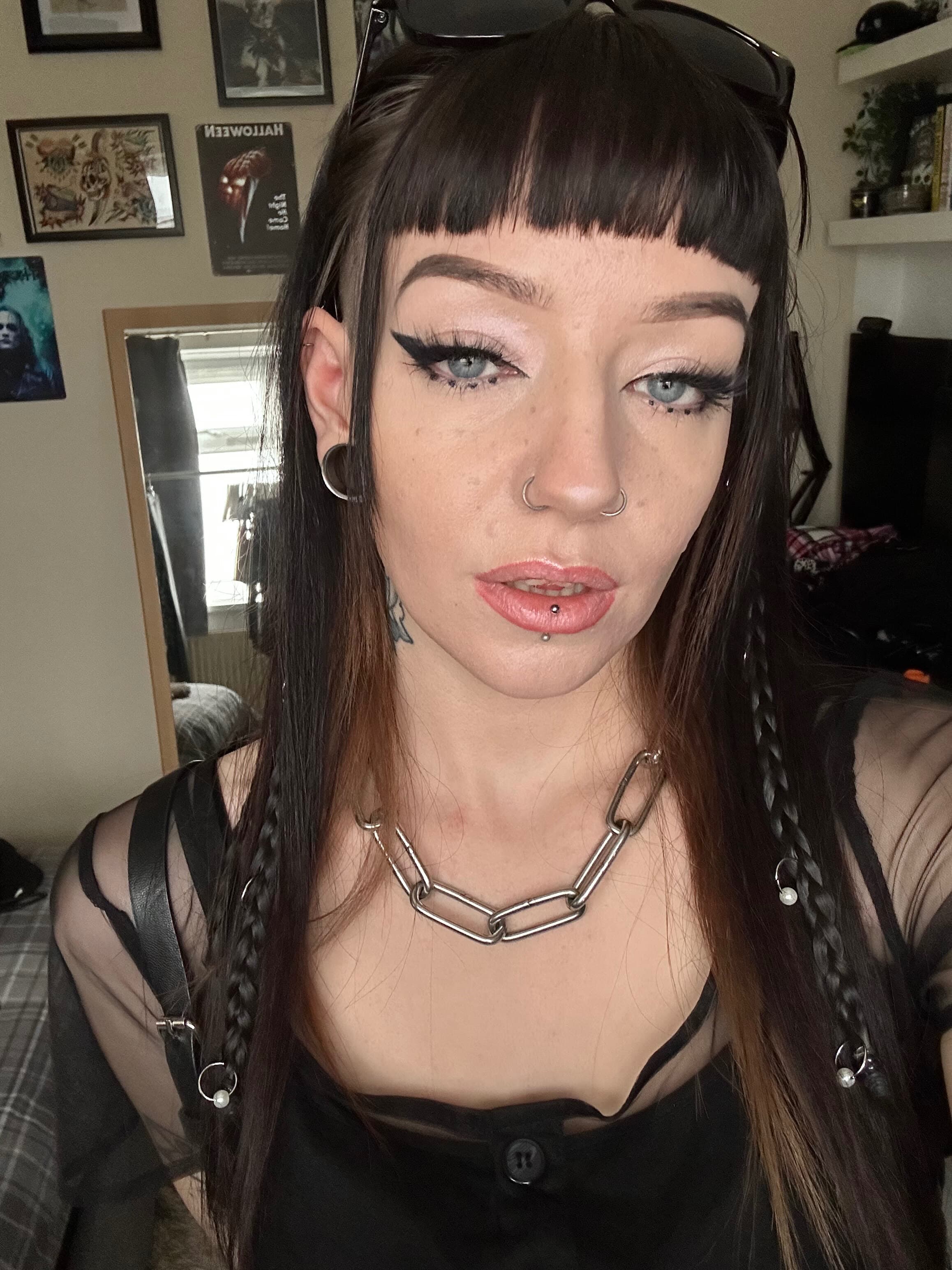 𝓢𝓪𝓼𝓴𝓲𝓪