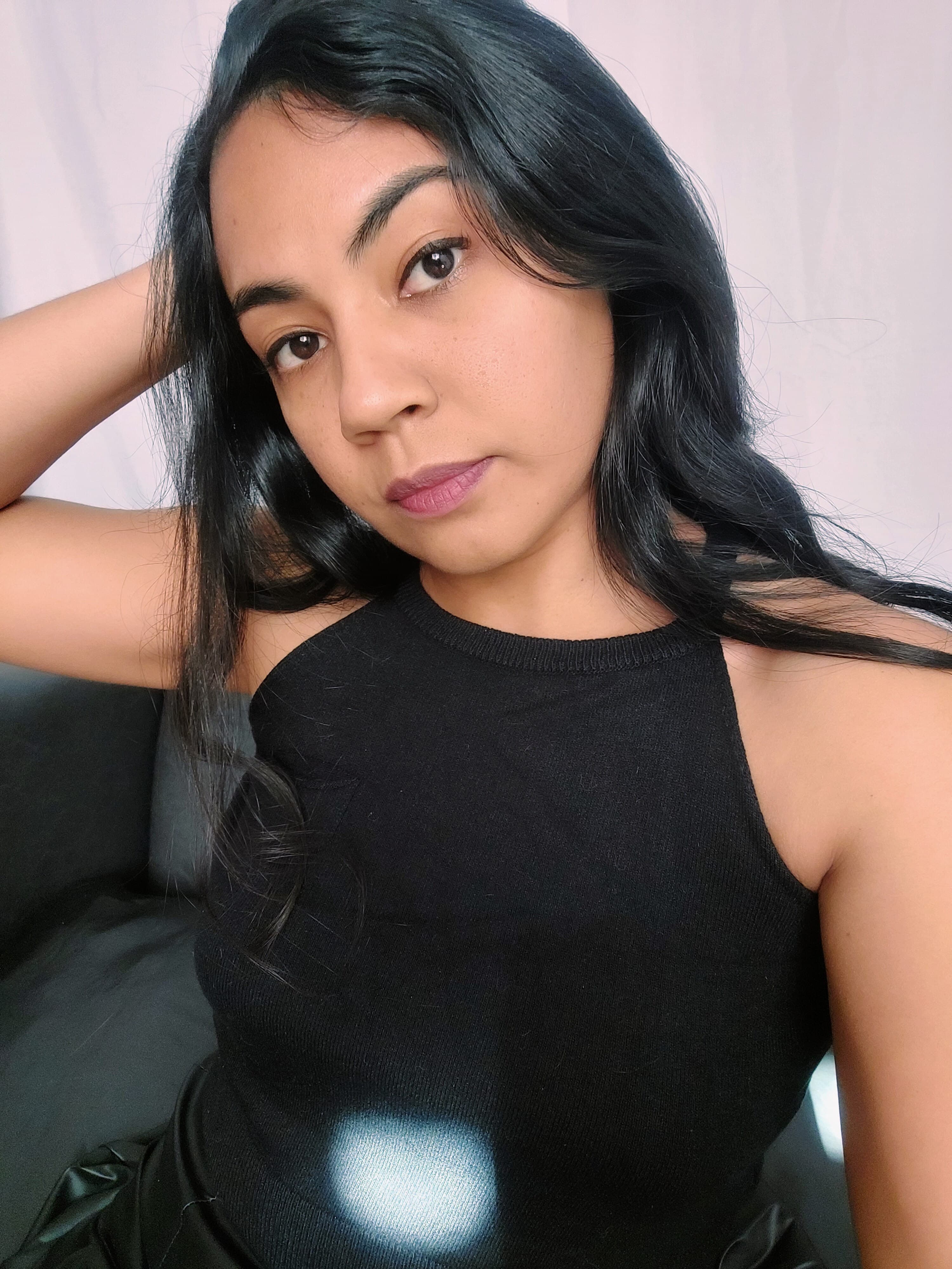 𝔸𝕦𝕣𝕠𝕣𝕒  🖤