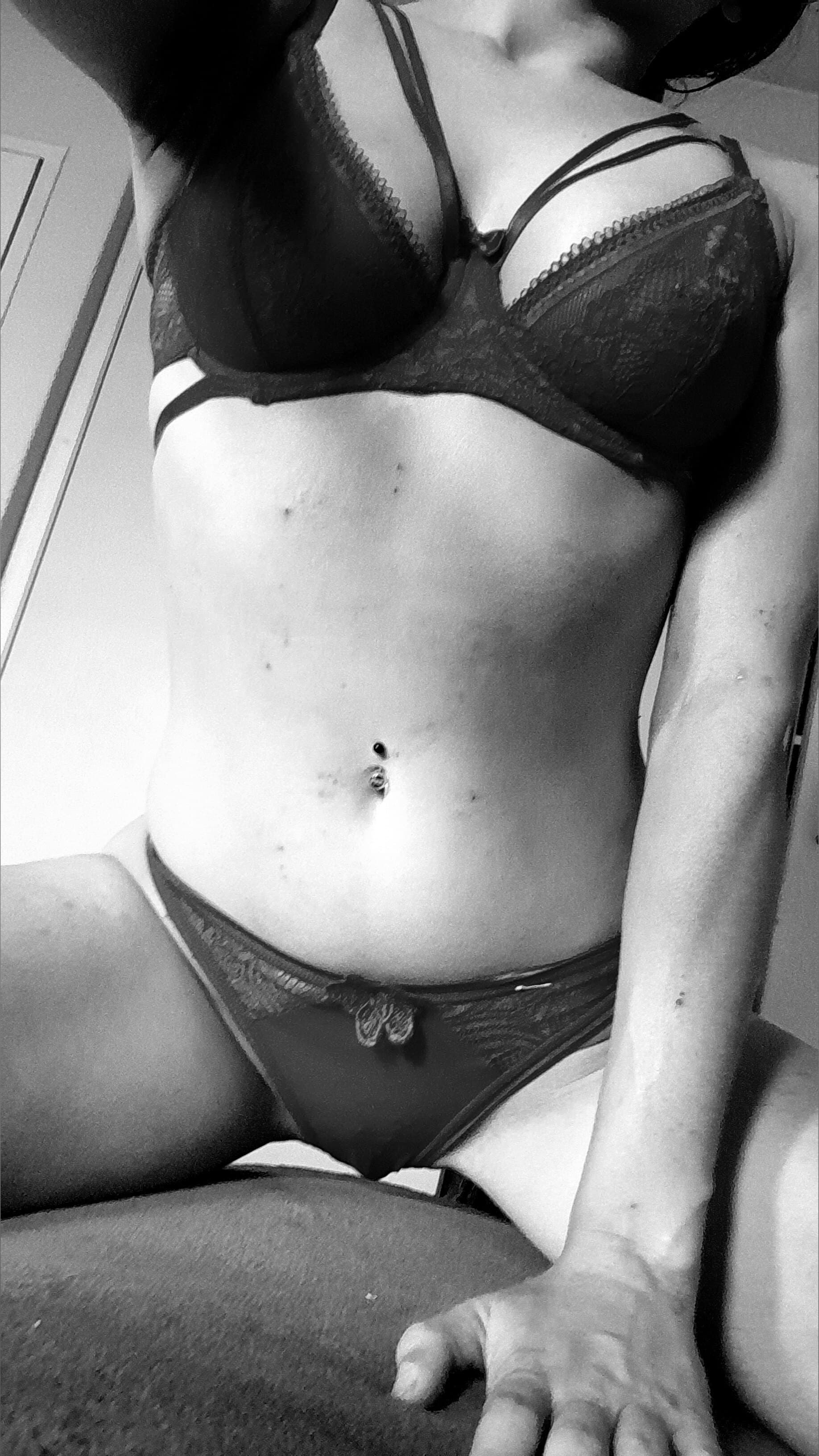 Miss Submissive 🔥