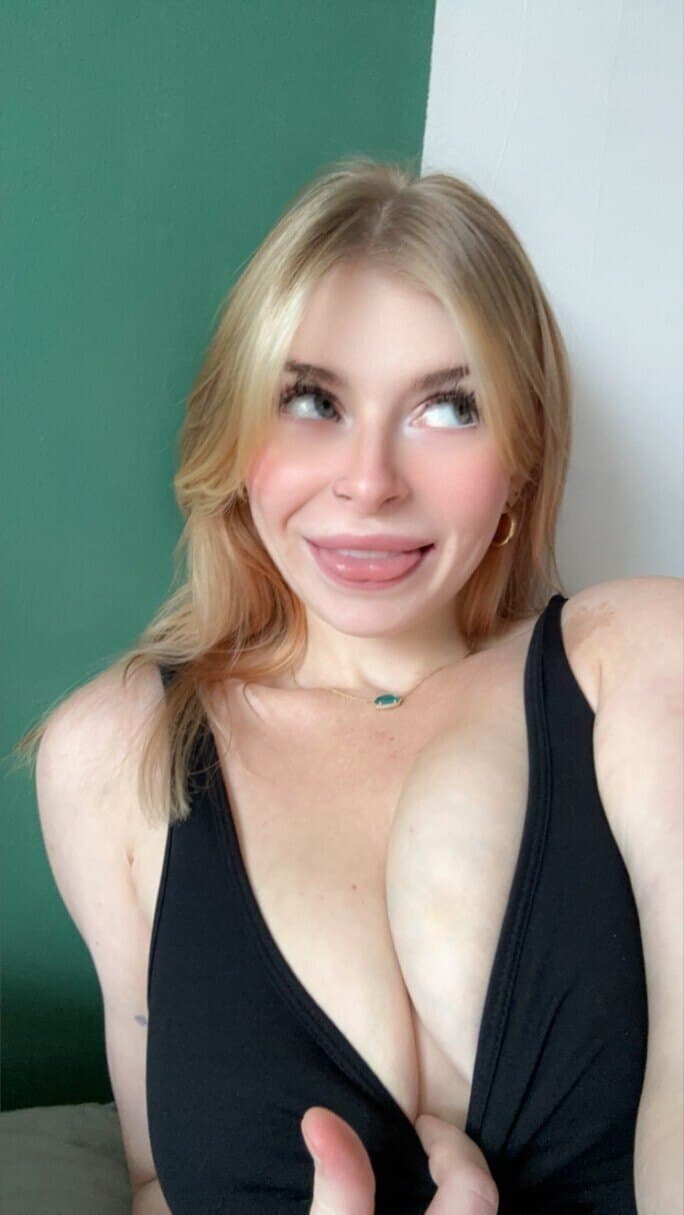 lover girl indi 🩷✨️