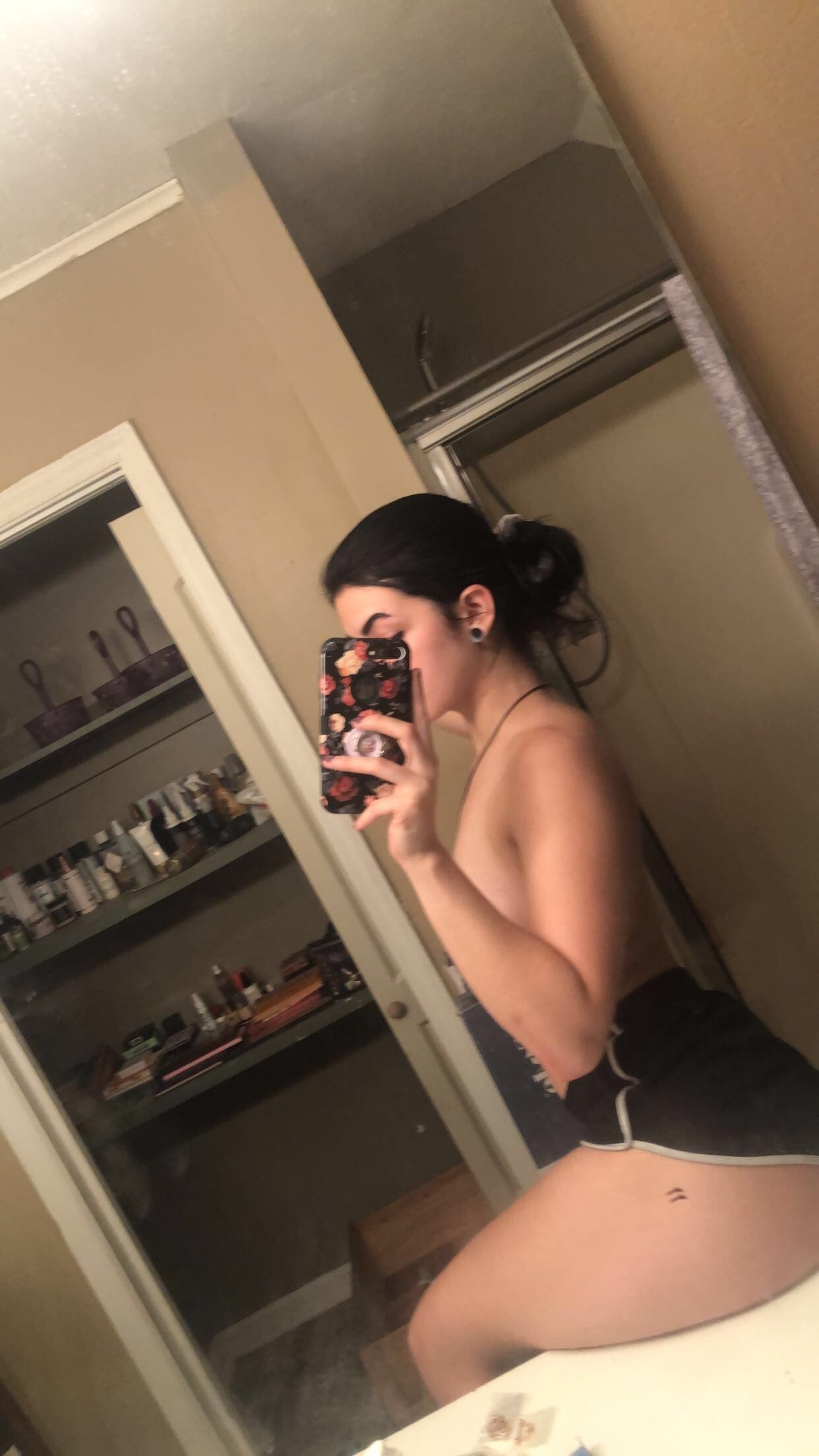 Forbidden Mistress 🍒