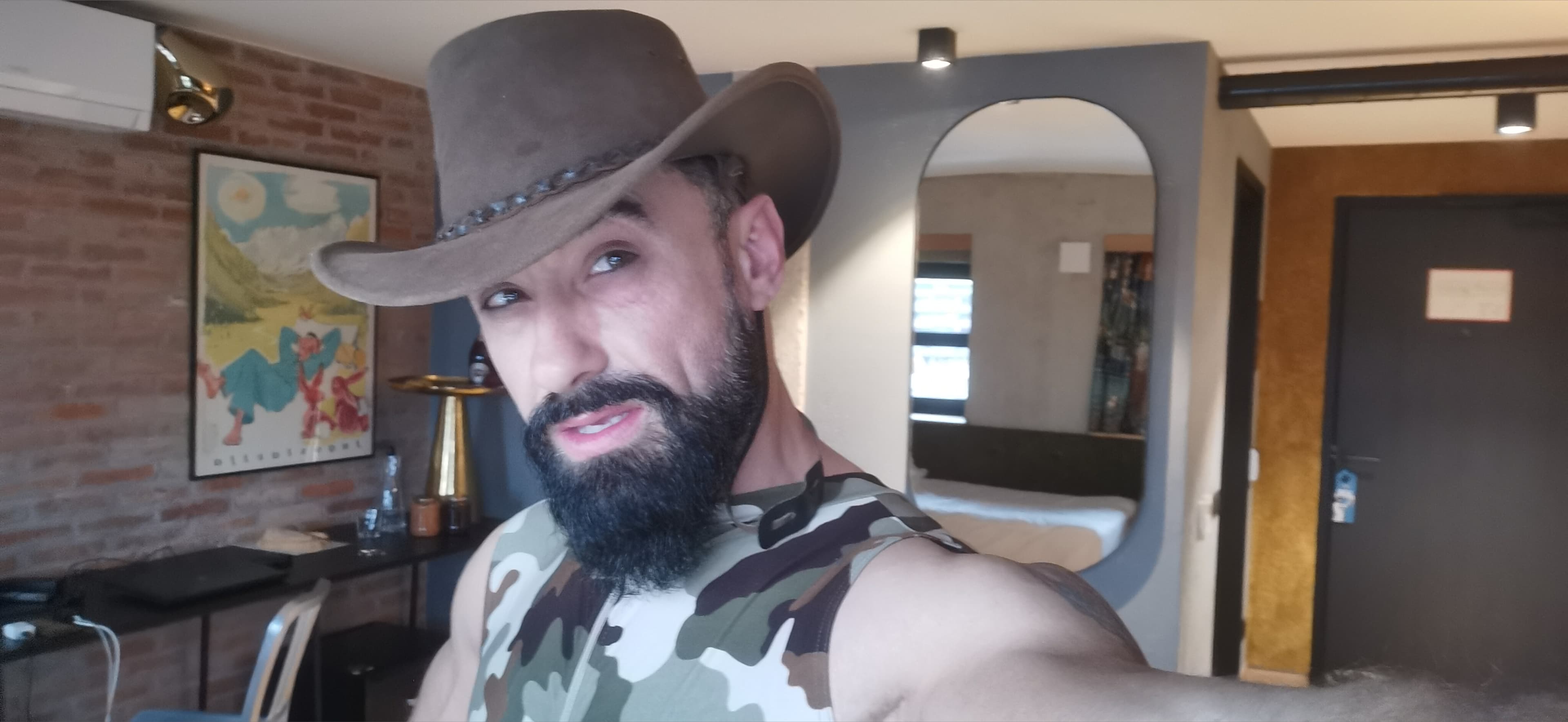 🏆Mugur'S World 🏆