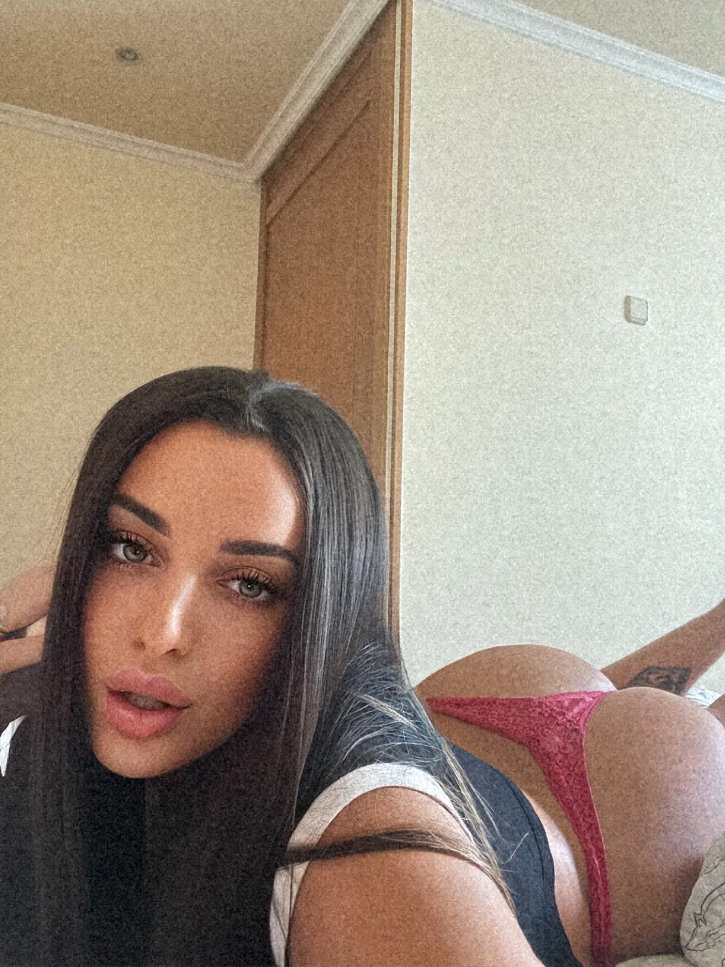 Nereius😛 big tits😝