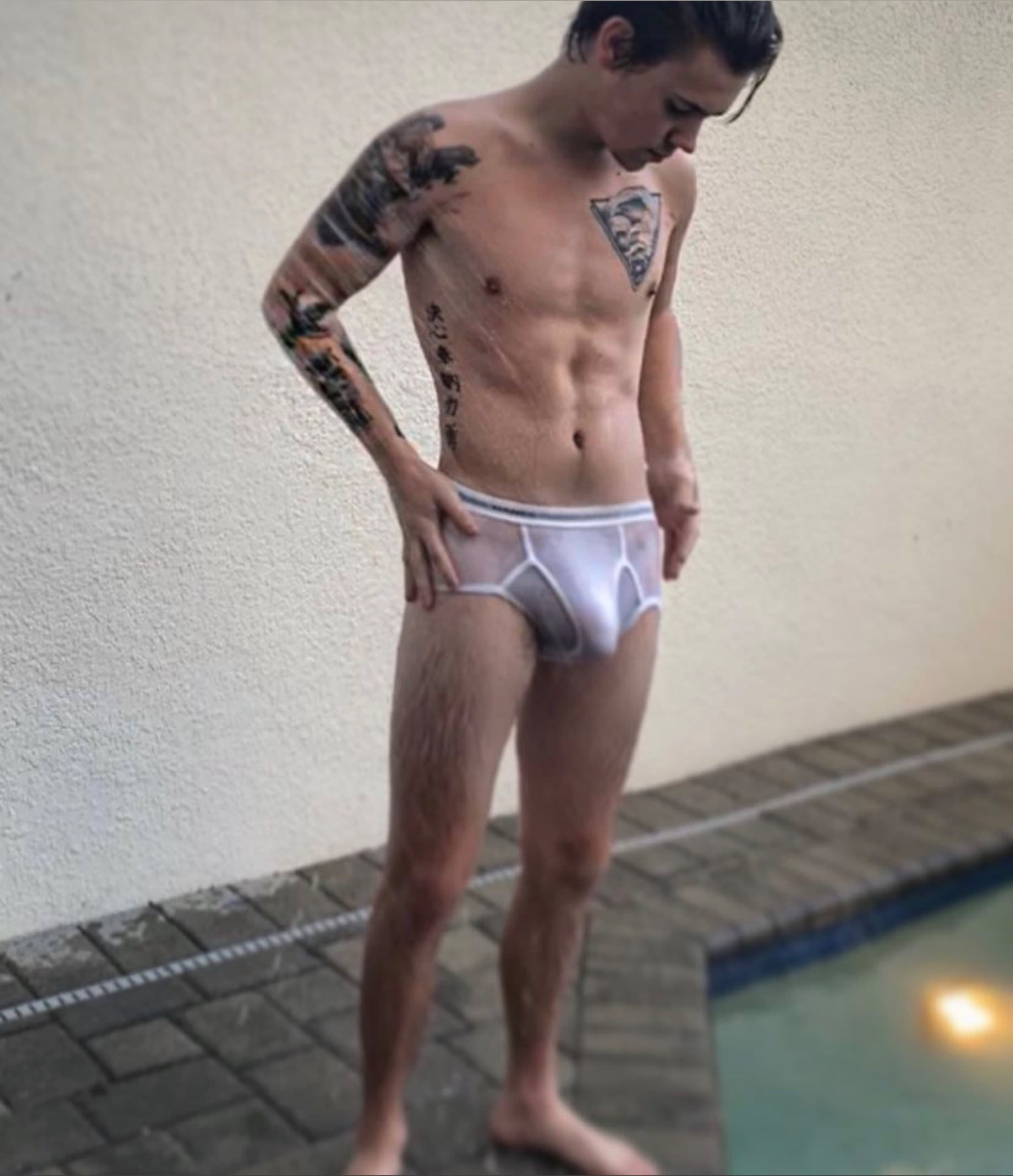 ⚜️Dillon (notokaydillon)⚜️