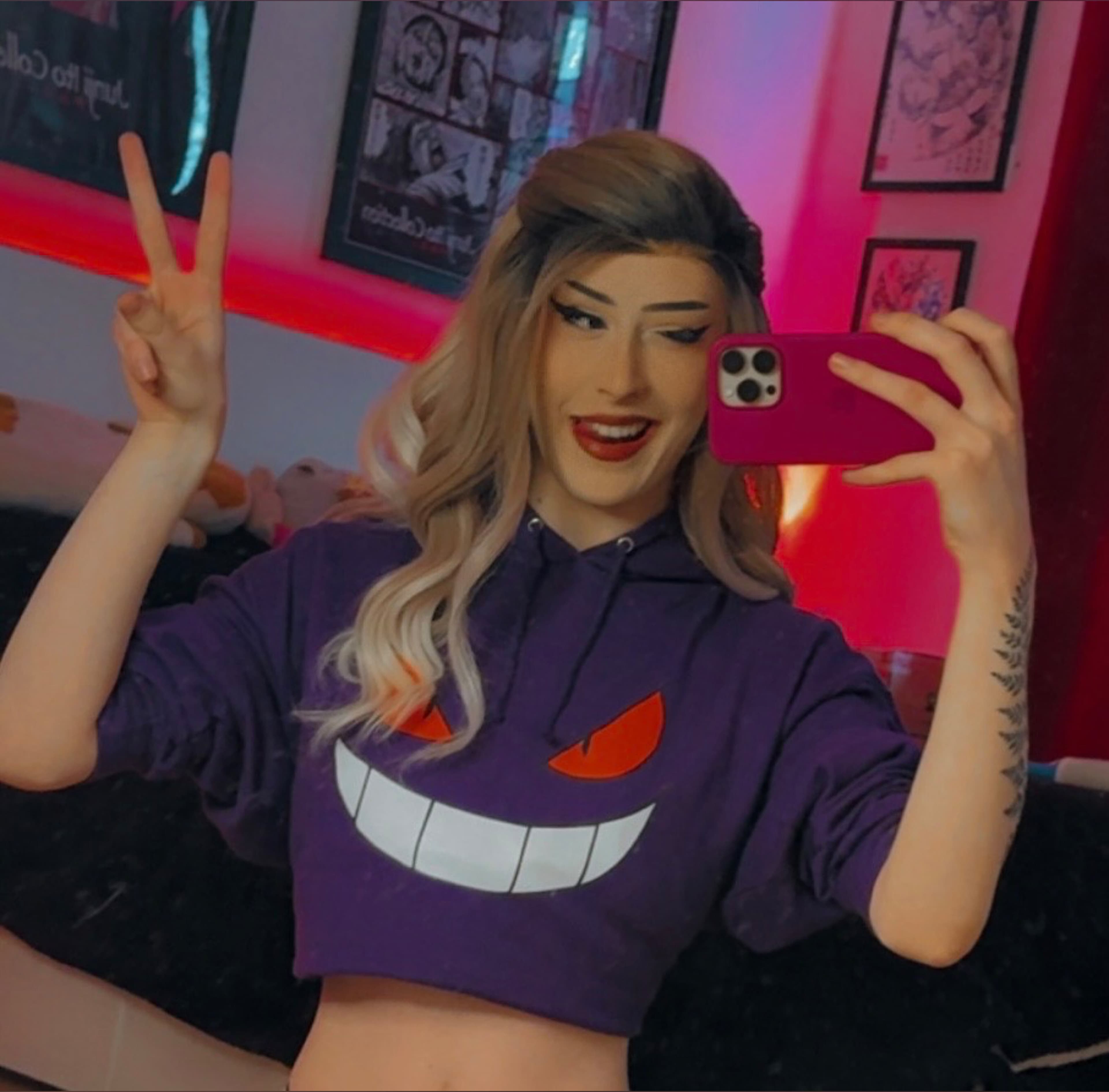 Olympia ⋆｡‧˚ʚ♡ɞ˚‧｡⋆