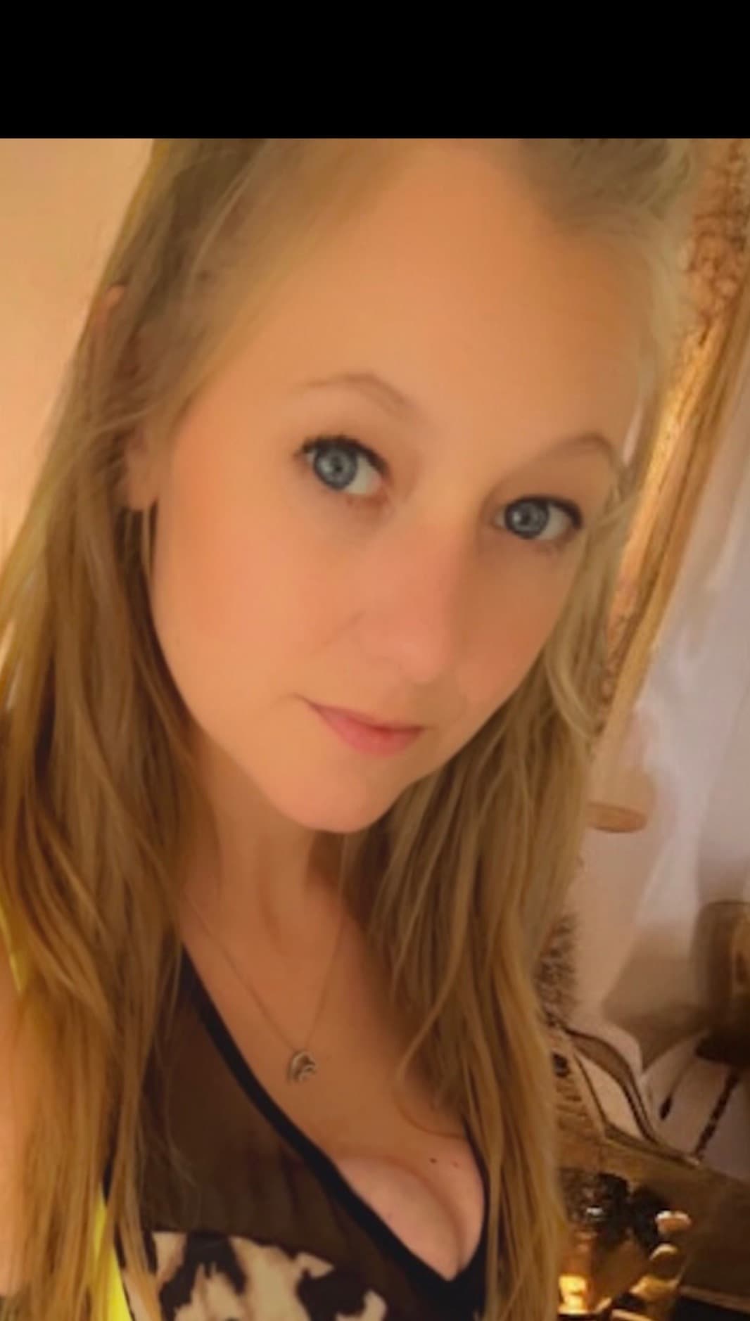 💦🤰 Pregnant And Creamy🤰💦