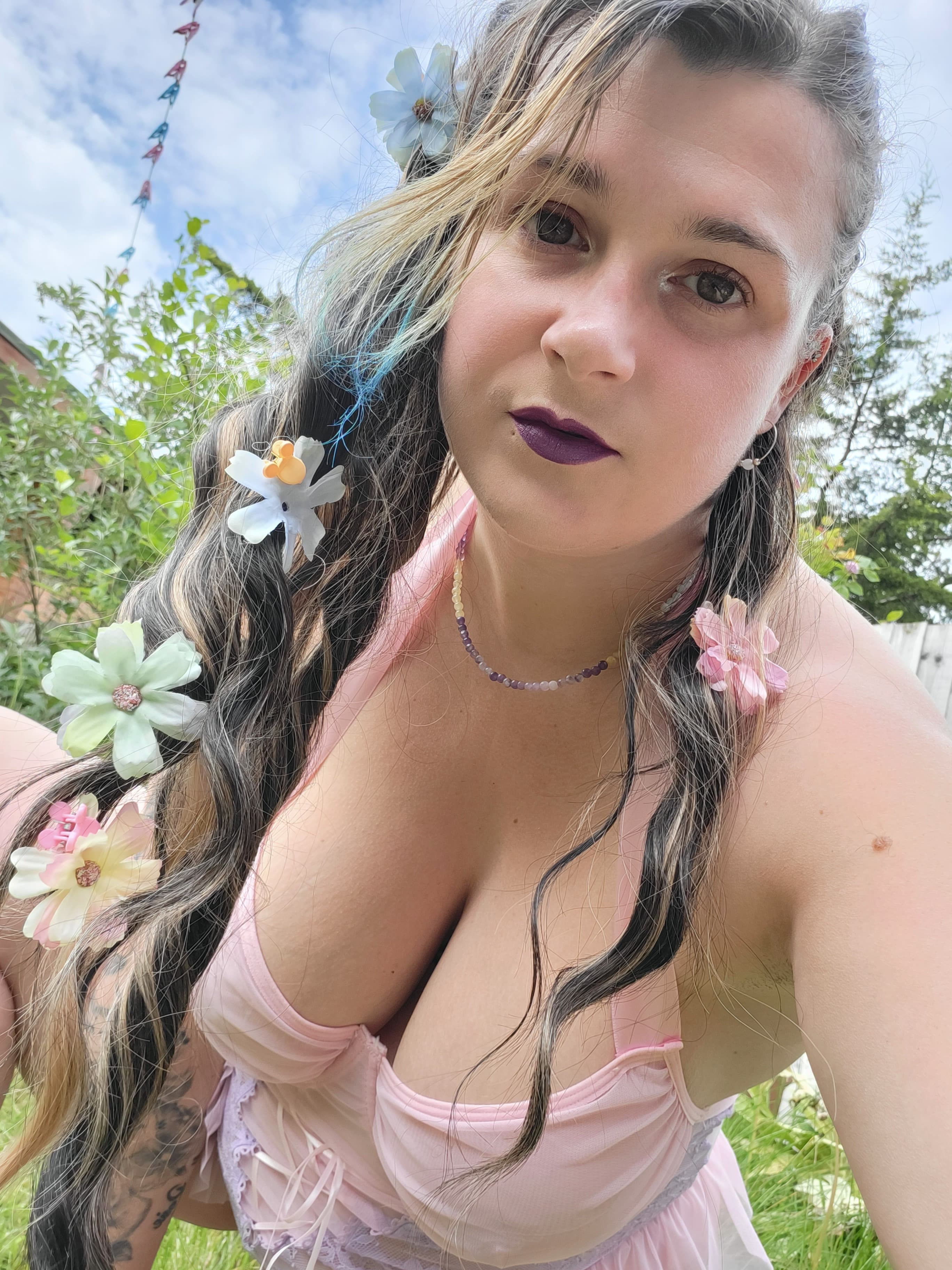 Ms Yoga Alice UK | Thicc 5ft Tattoo Mama