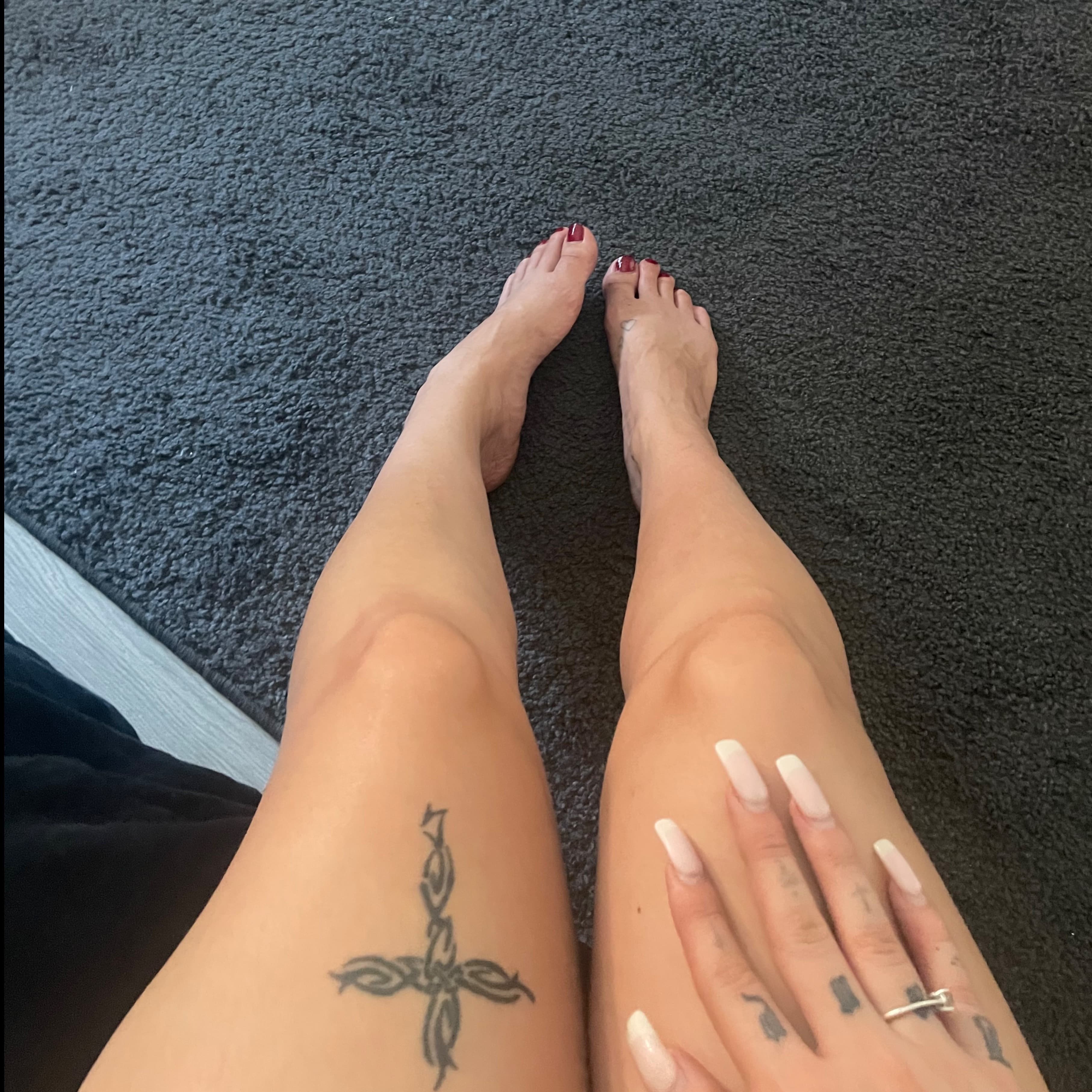 🦶🏼💋𝐏𝐫𝐞𝐭𝐭𝐲_𝐓𝐨𝐨𝐭𝐬𝐢𝐞💋 🦶🏼