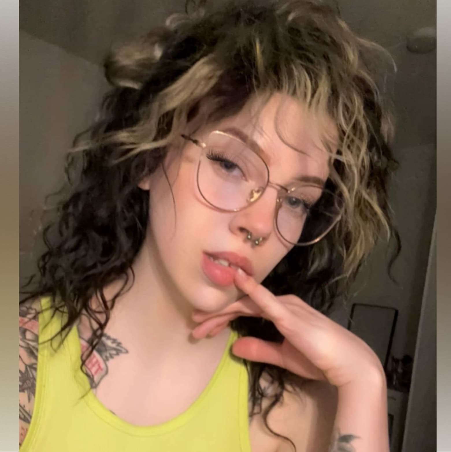 E❤️ _yourdirtydaydream_