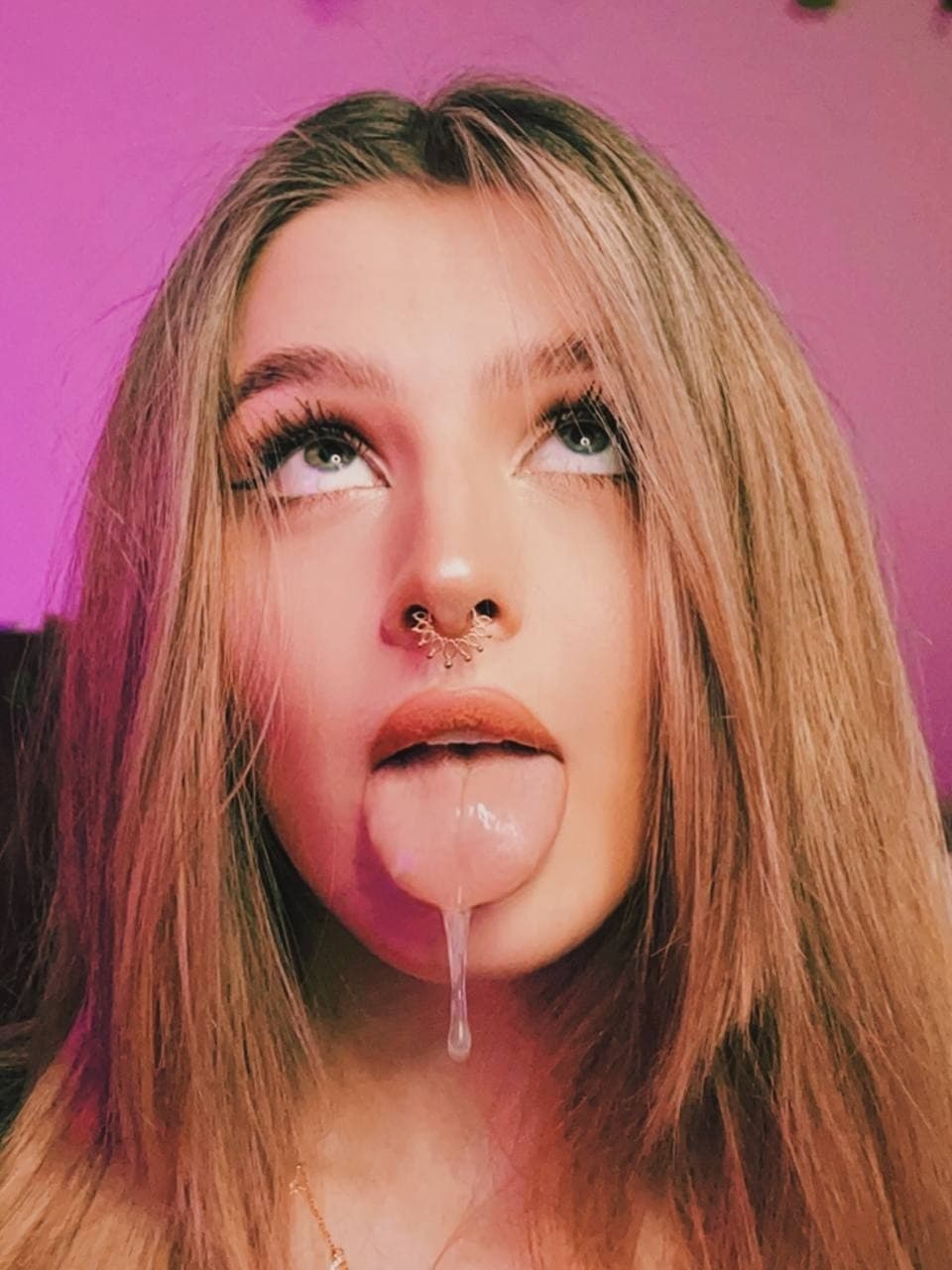 Isabel 🌈 QueenofRainbow