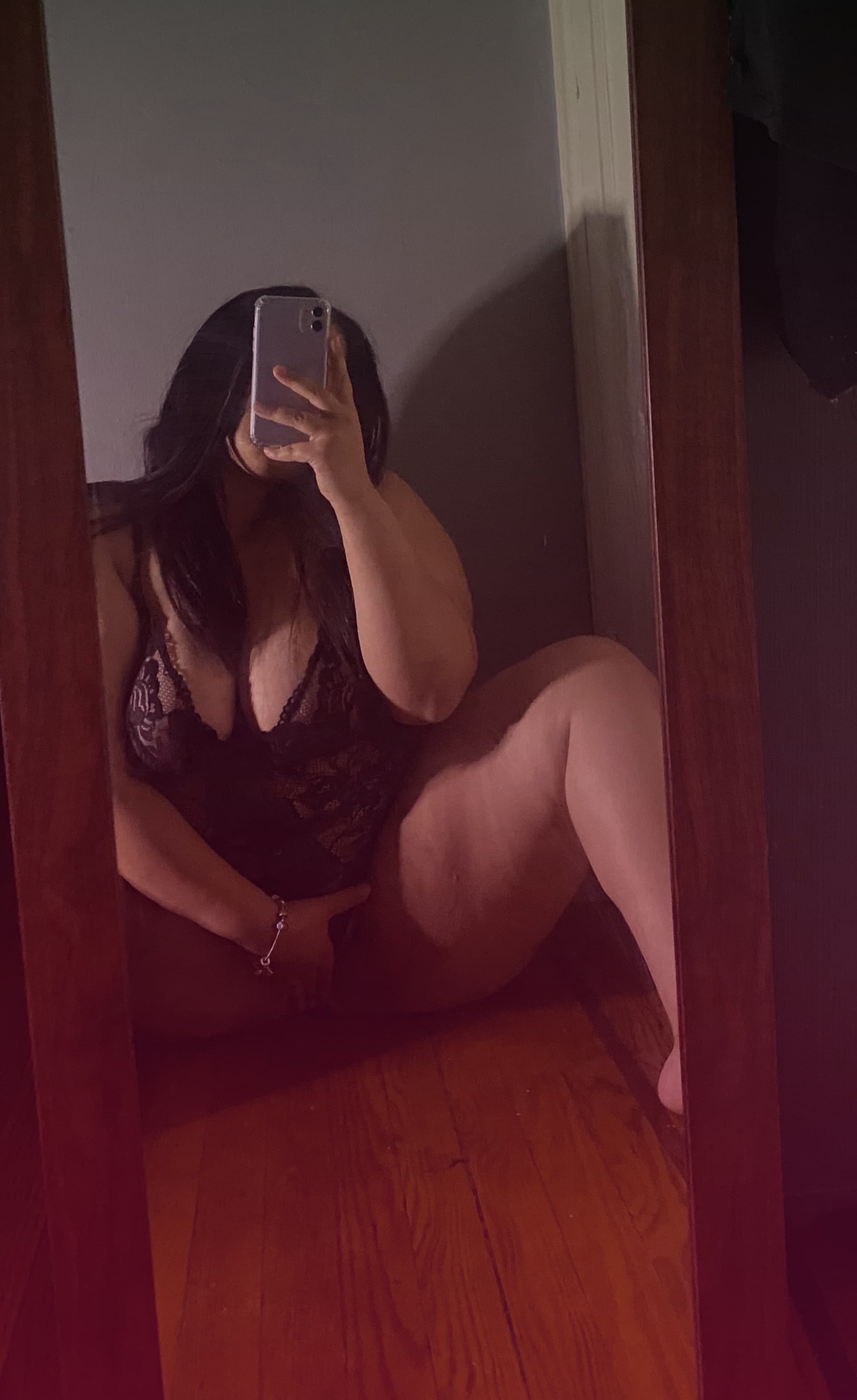 Snow Bunny 😈❄️