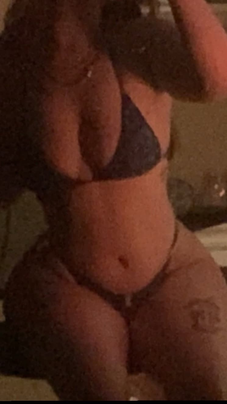 your smoking hot gf 😛