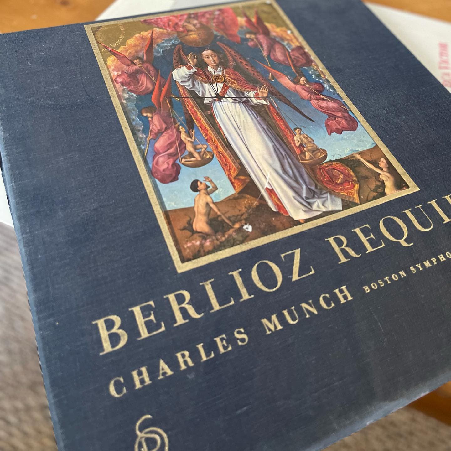 Just want some D in the B(Booty!) 😎