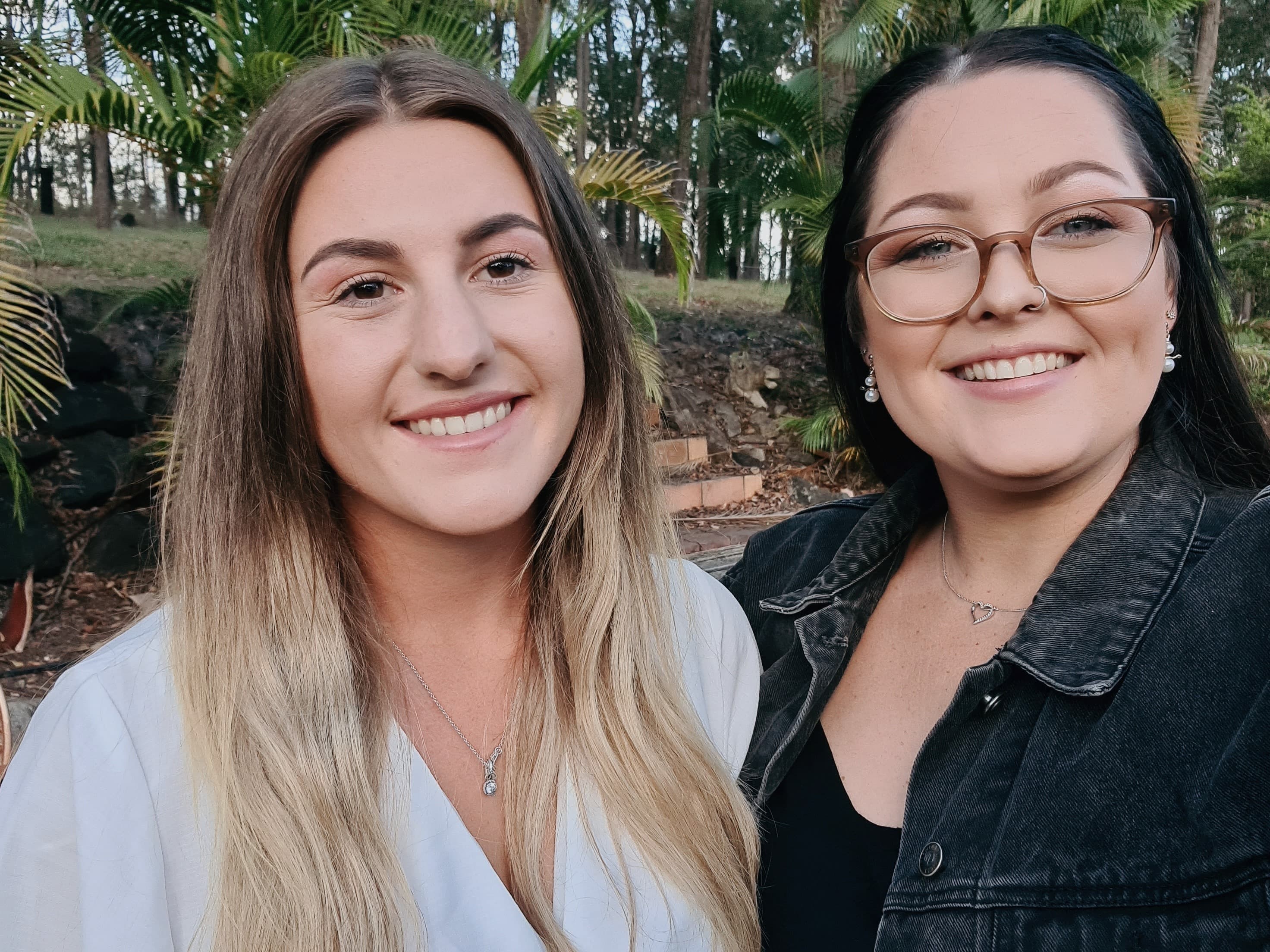 Tarni &amp; Talia🍒