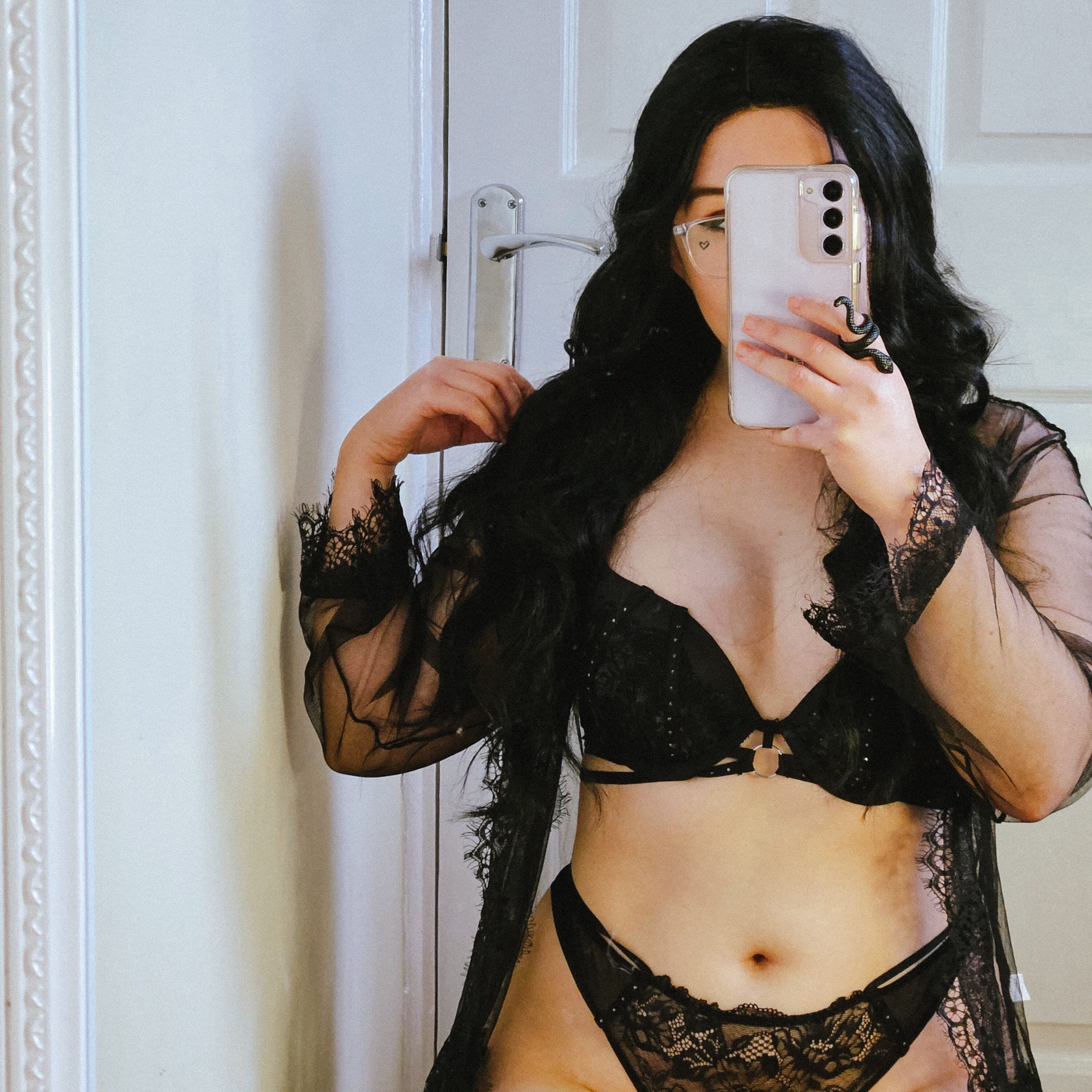 Your favourite Alt car girl 😜