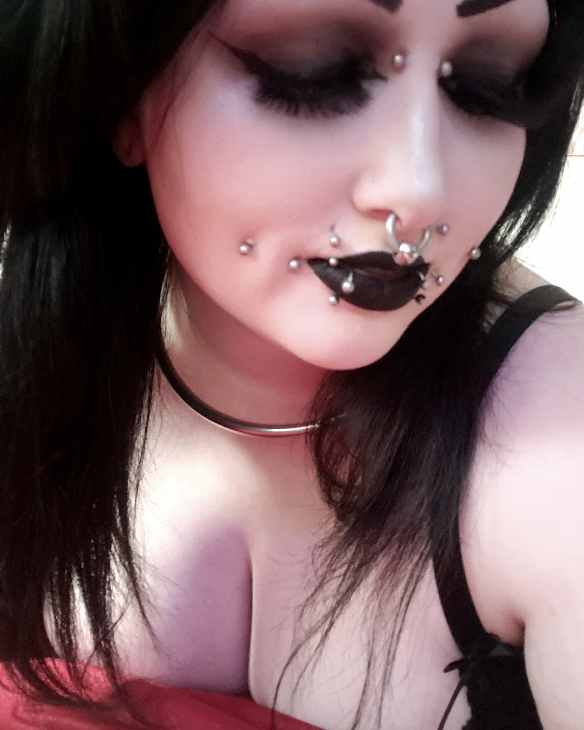 ⸸🖤 Big Titty Goth GF 🖤⸸