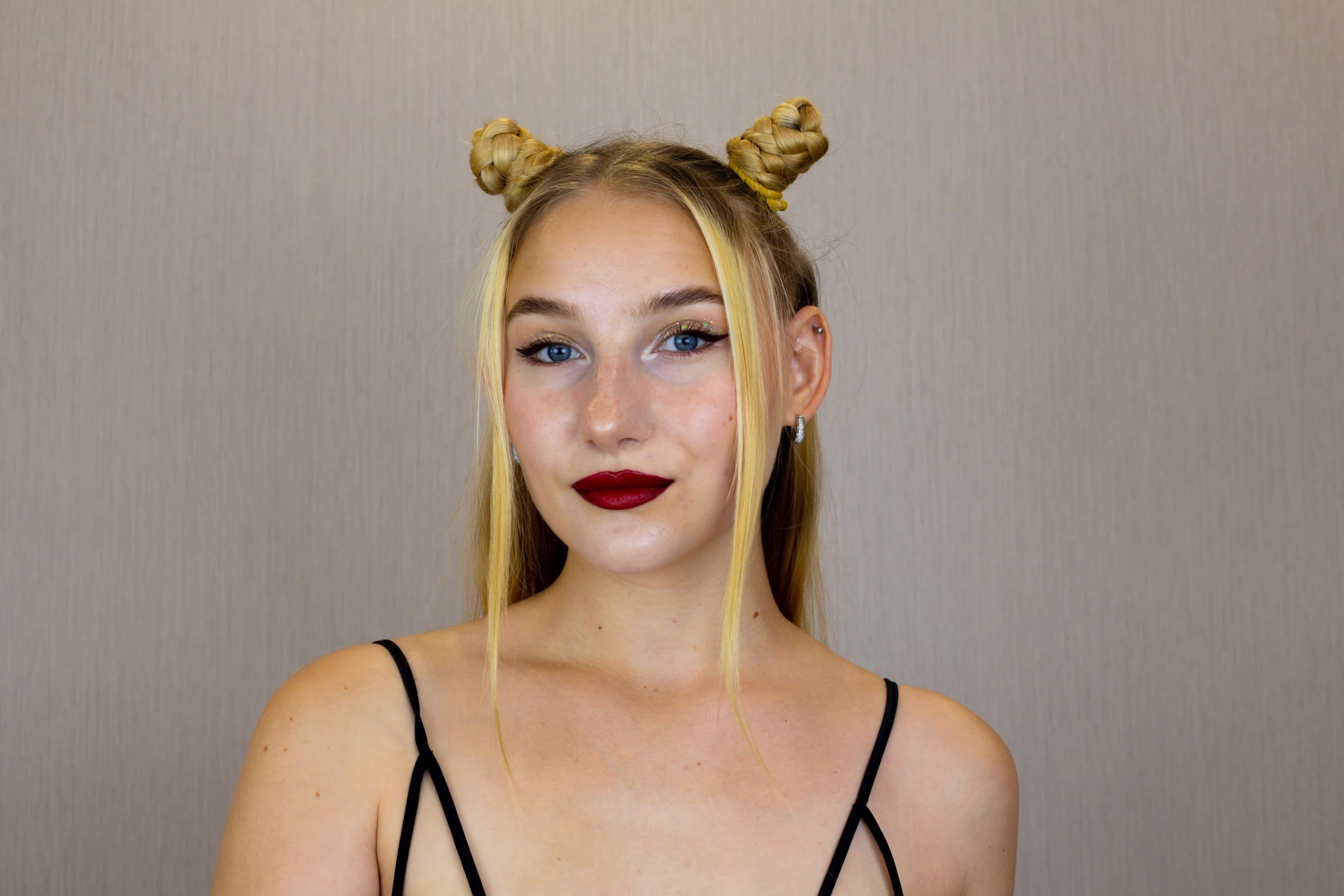 🔥😈 Hot Girl Home Alone 😈🔥