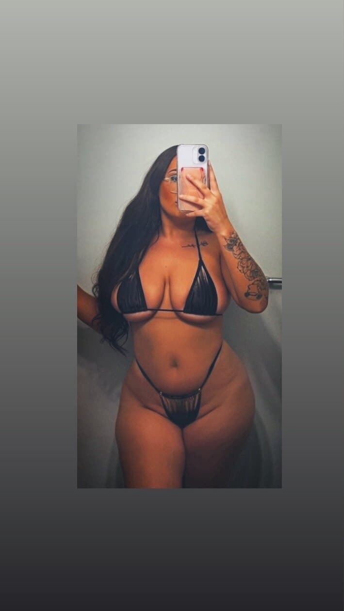 Mads-girl nextdoor💋 ur fav brunette🖤